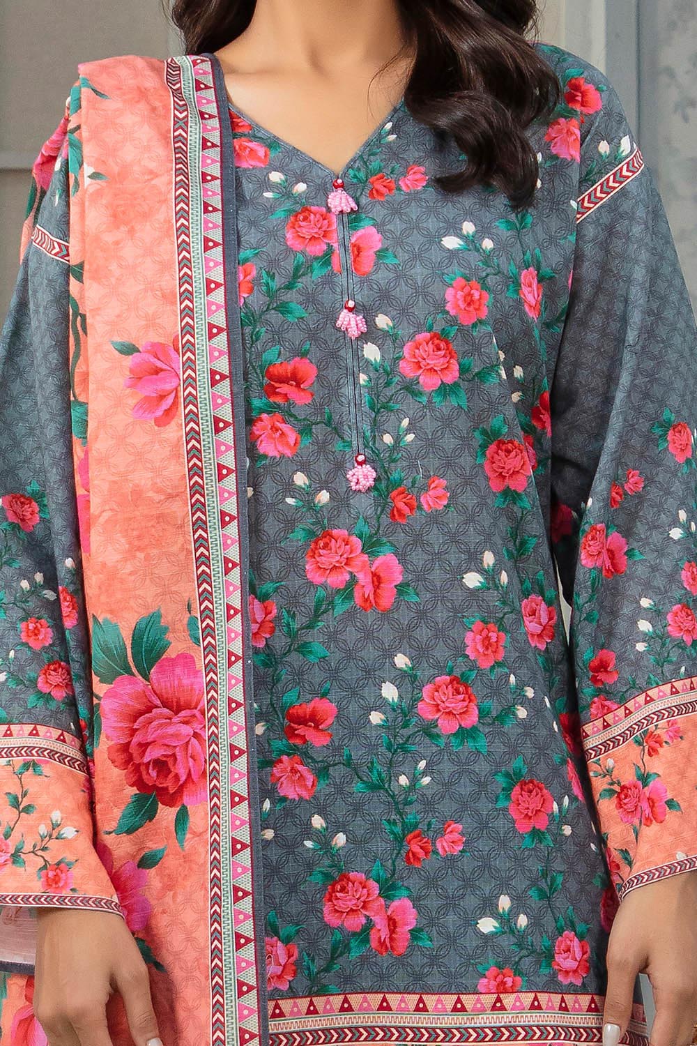 3 Piece Khaddar Suit With Dupatta
