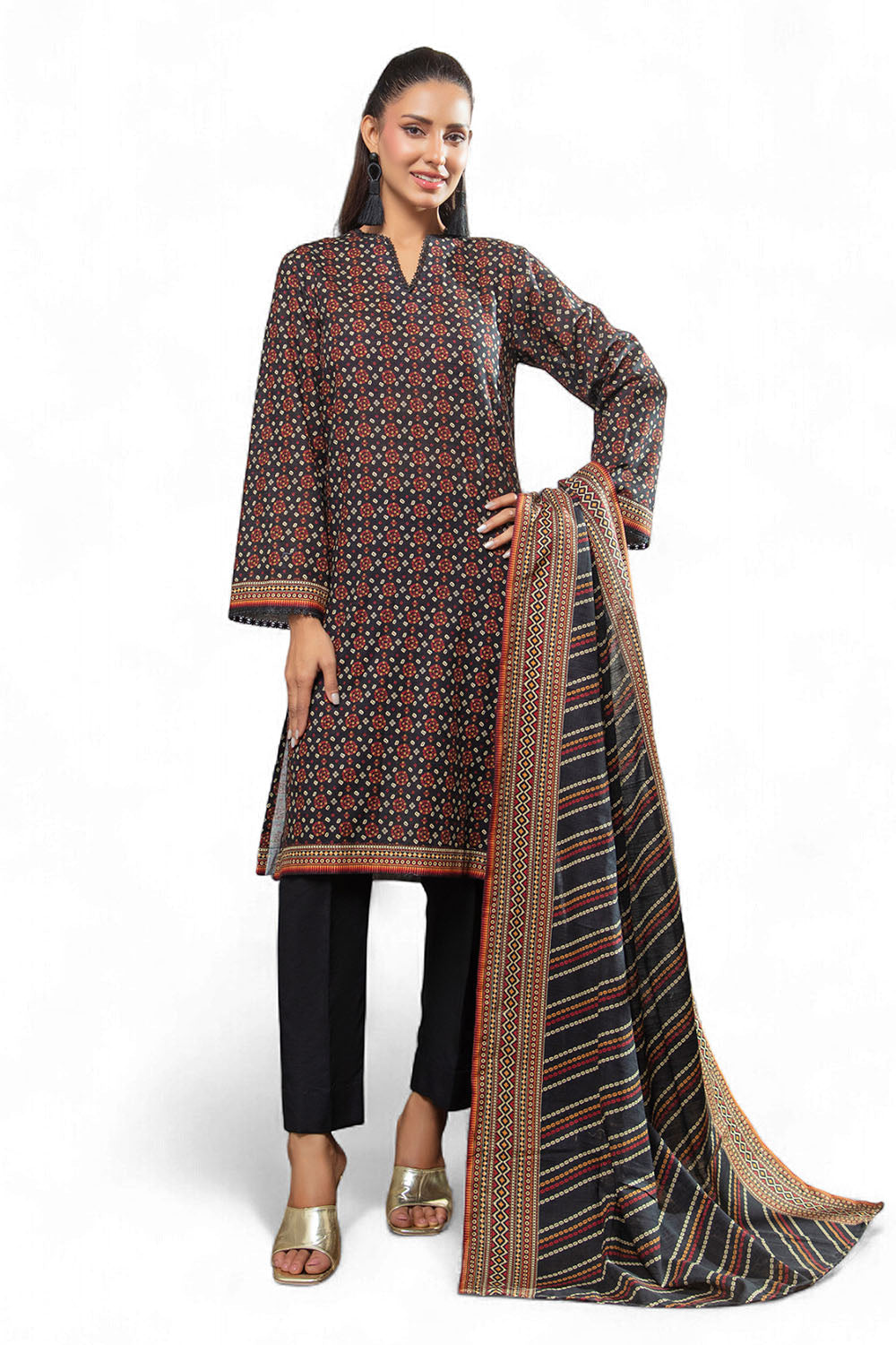 3 Piece Khaddar Suit with Dupatta