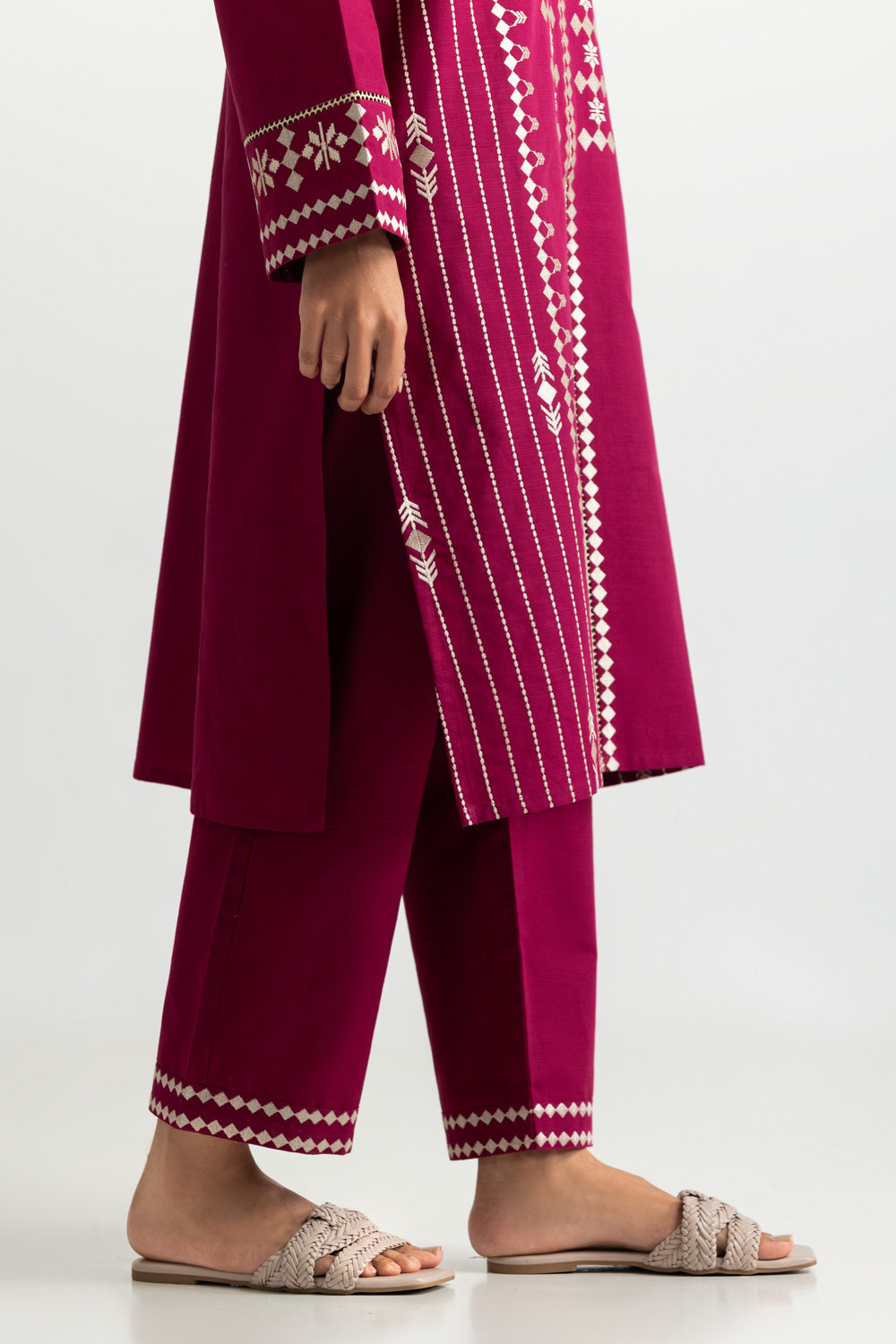 Khaddar Embroidered Co-Ord-Set