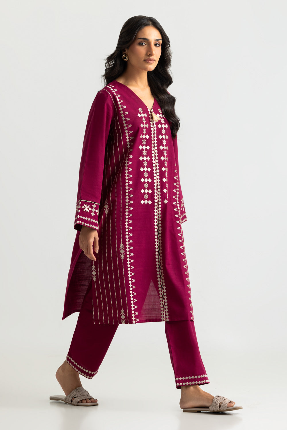 Khaddar Embroidered Co-Ord-Set