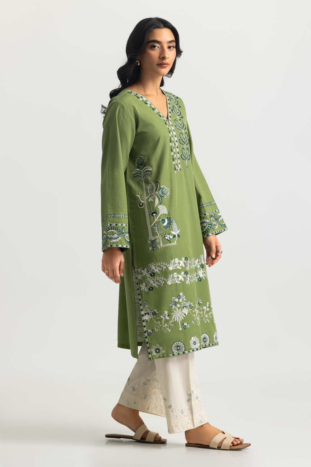 Khaddar Embroidered Co-Ord Set