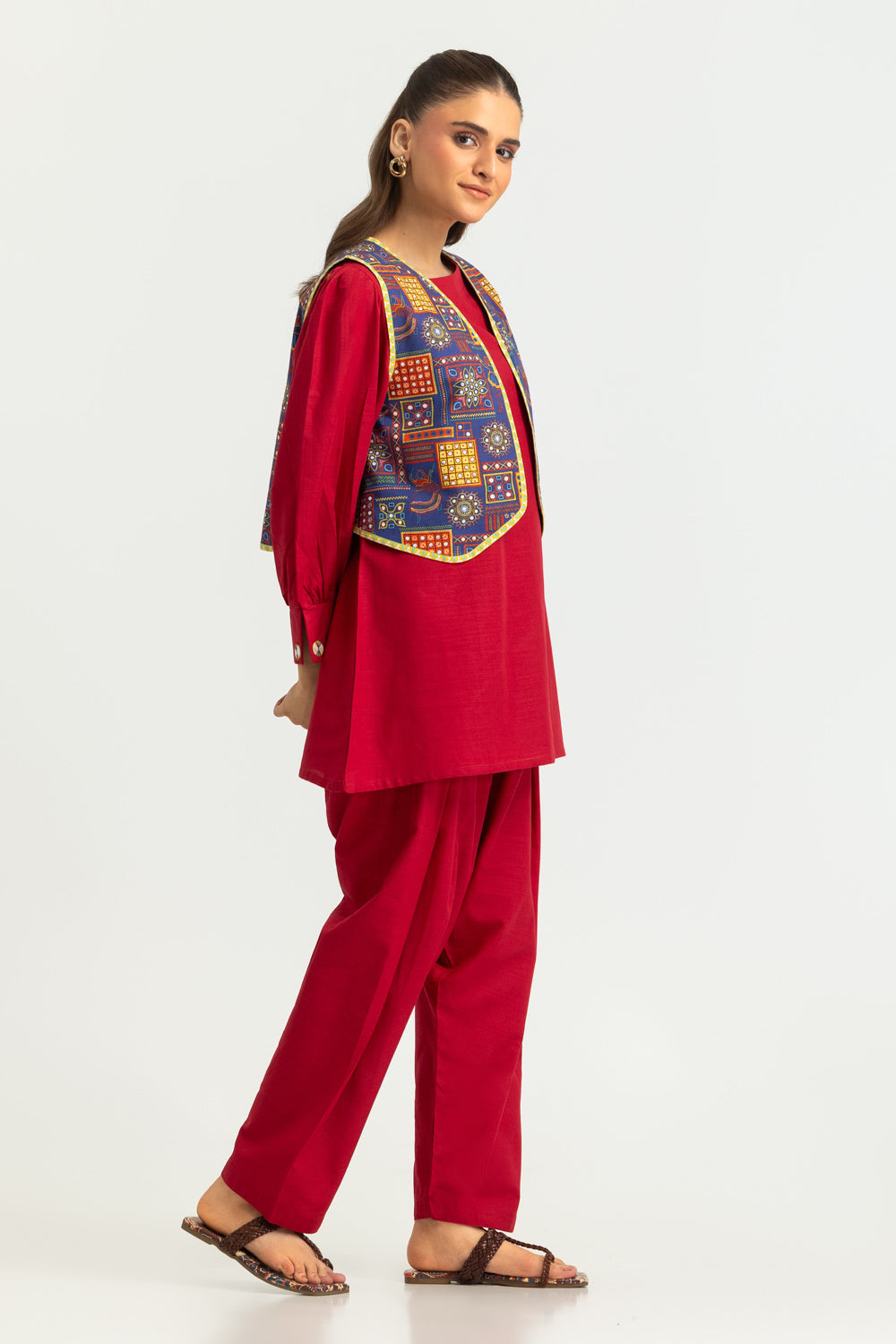 Khaddar Slub Dyed Co-Ord Set With Printed Waistcoat