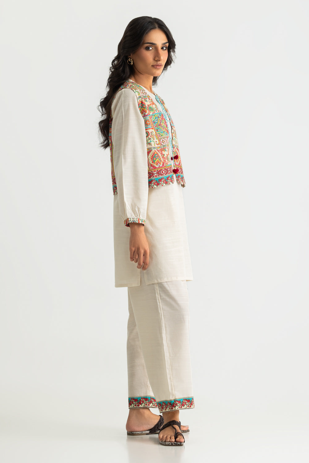 Khaddar Slub Dyed Co-Ord Set With Printed Waistcoat