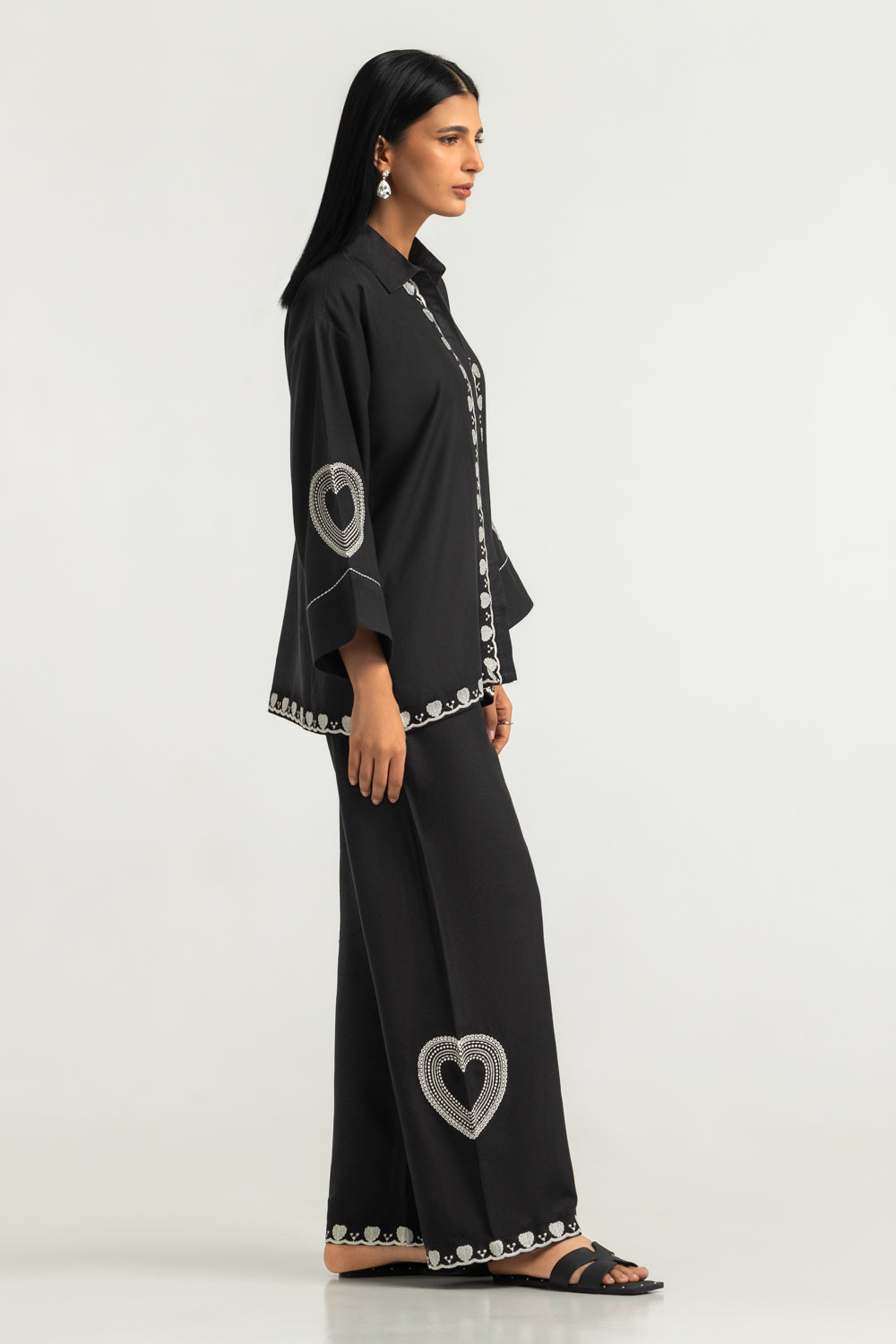 Khaddar Slub Embroidered Co-Ord Set