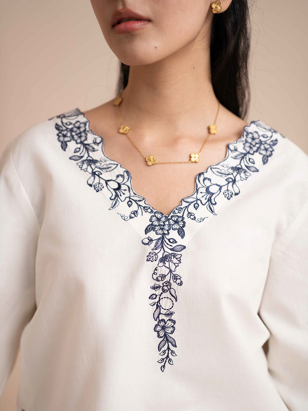 Vaylo 3Pc Embroidered Co-ords Cotton Set