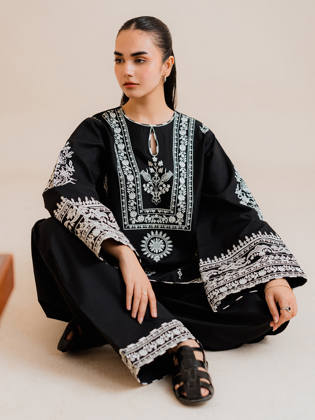 Noura - 3Pc Embroidered Co-ords Cotton Set