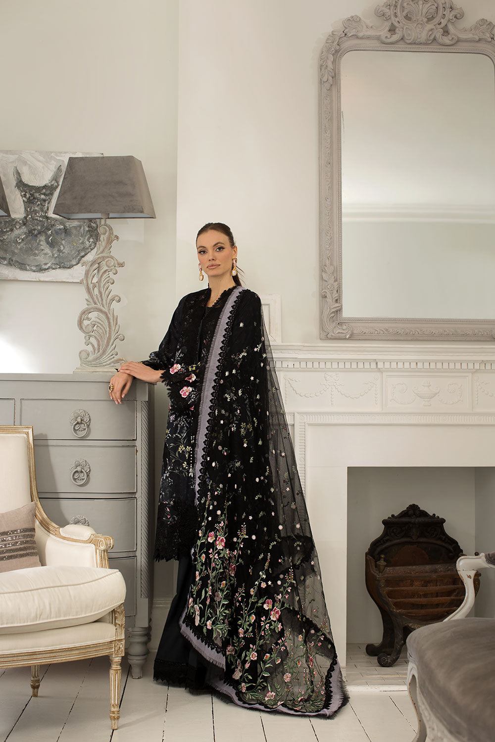 Design 15A Luxury Lawn 2024 Unstitched