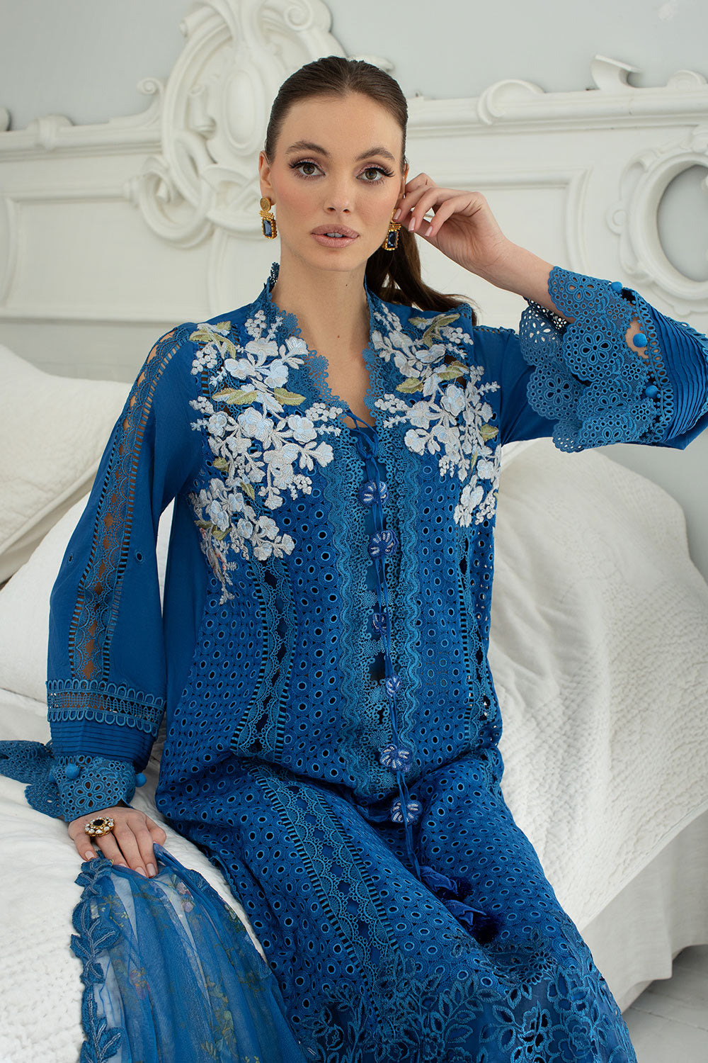 Design 8A Luxury Lawn 2024 Unstitched