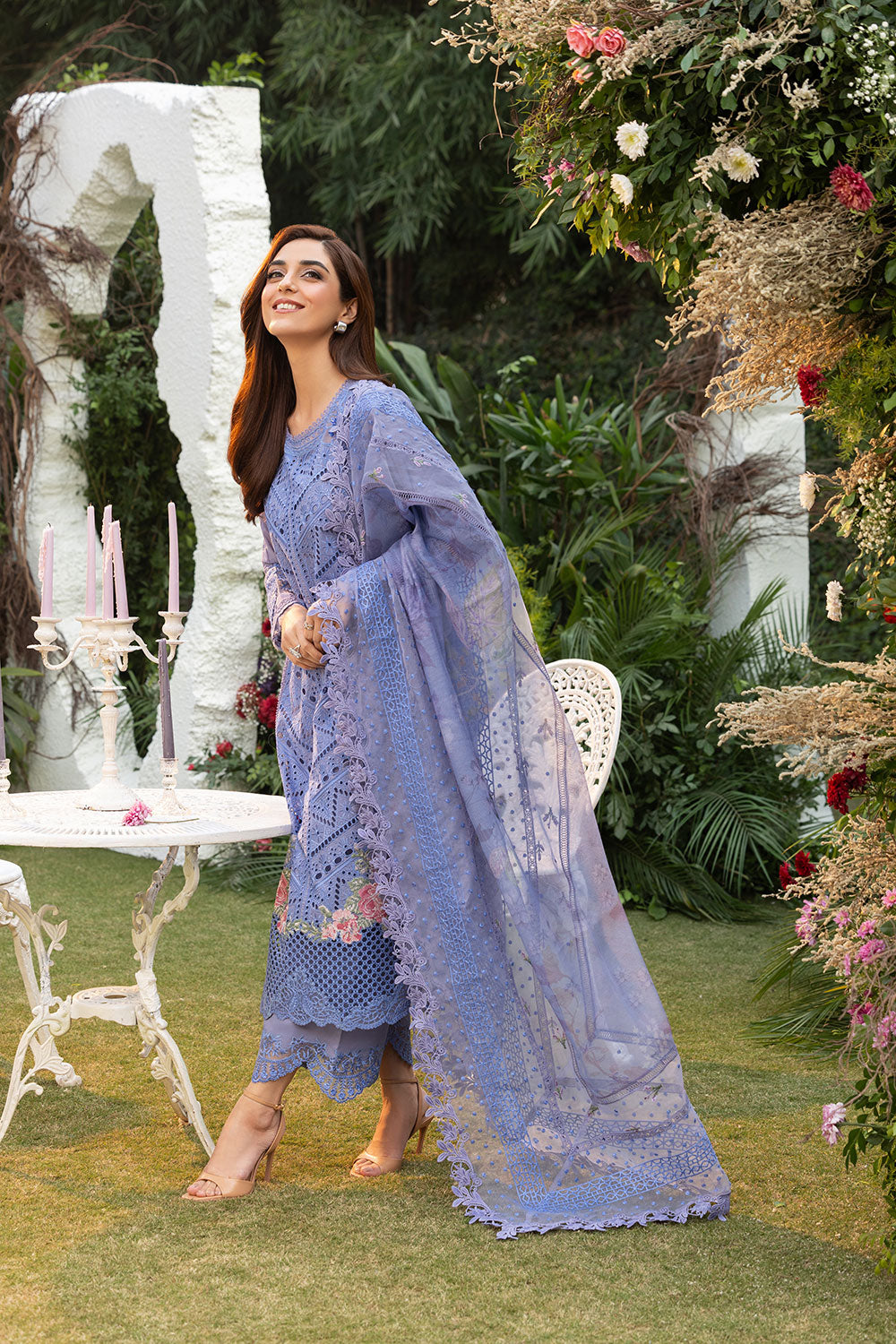 Sobia Nazir – L25-10B Style