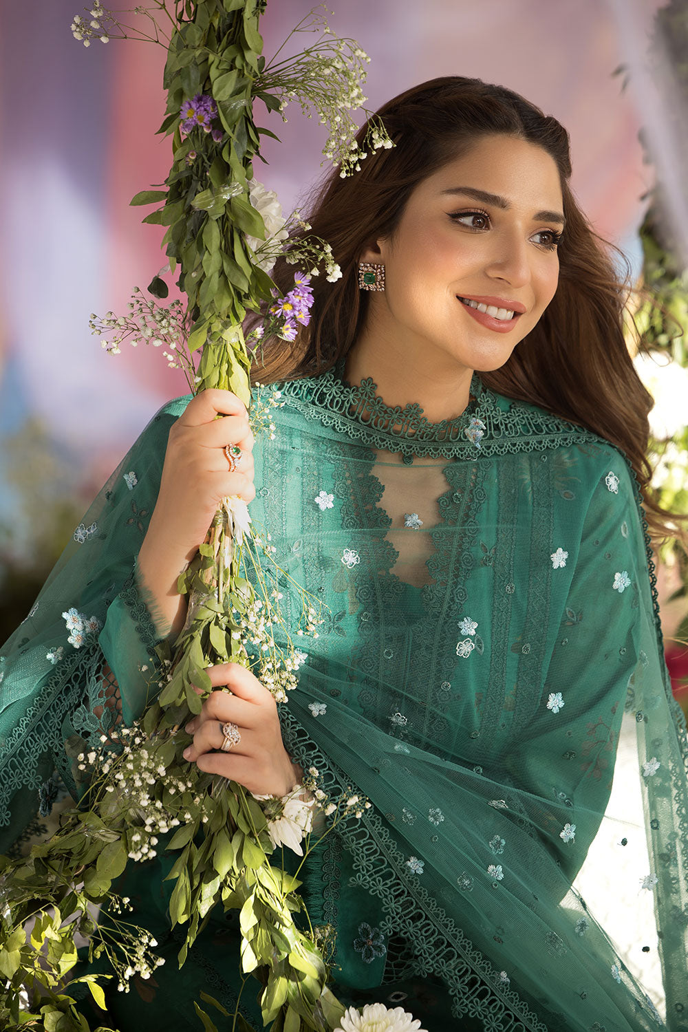 Design 15B Luxury Lawn 2025 Unstitched