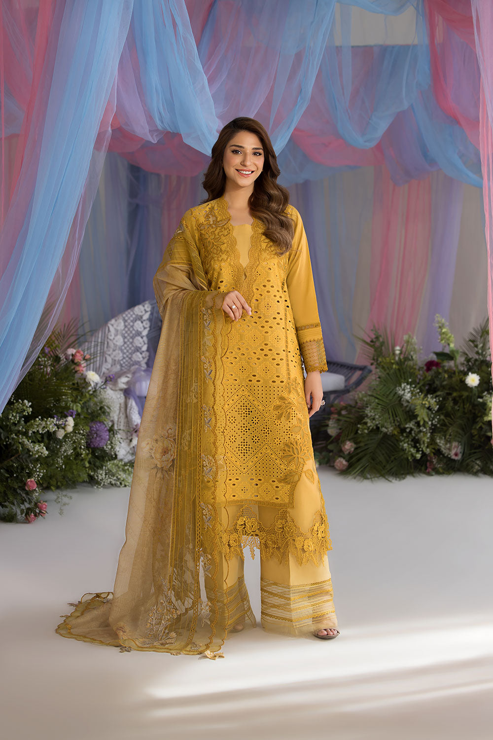 Sobia Nazir – L25-1A Style