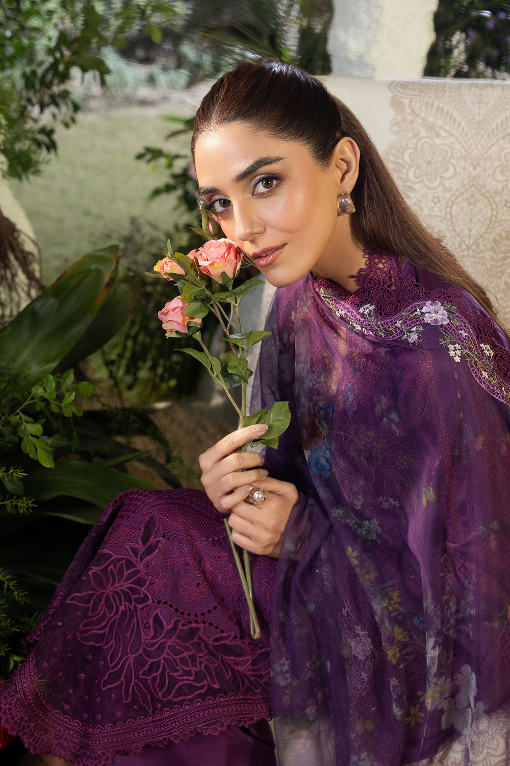 Design 2B Luxury Lawn 2025 Unstitched