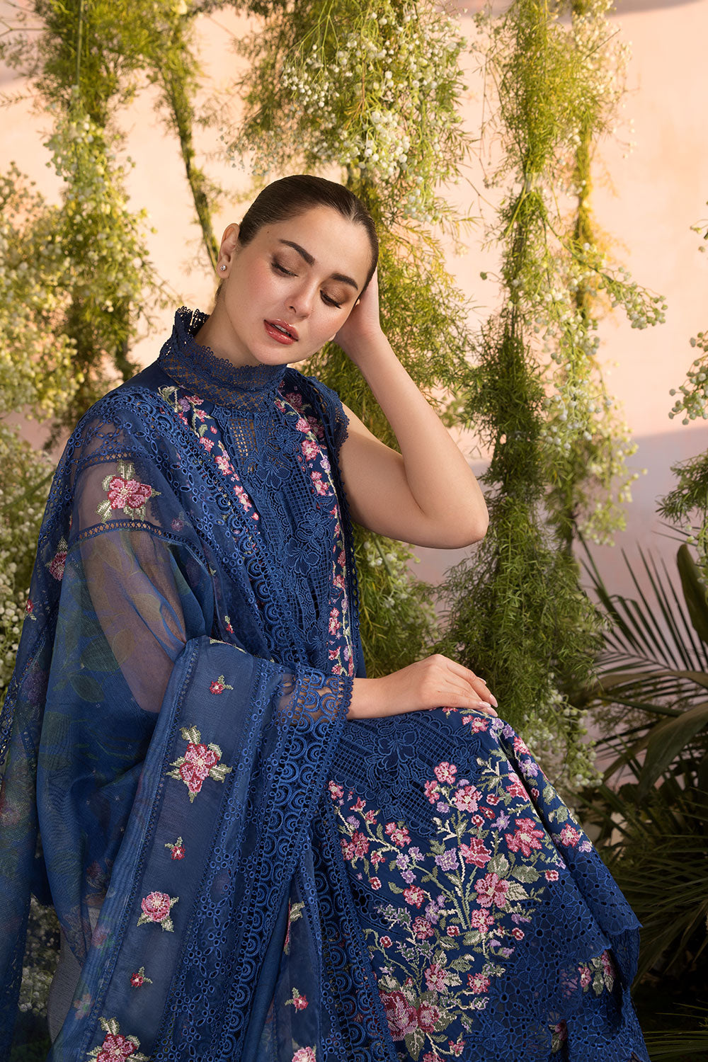 Design 4A Luxury Lawn 2025 Unstitched