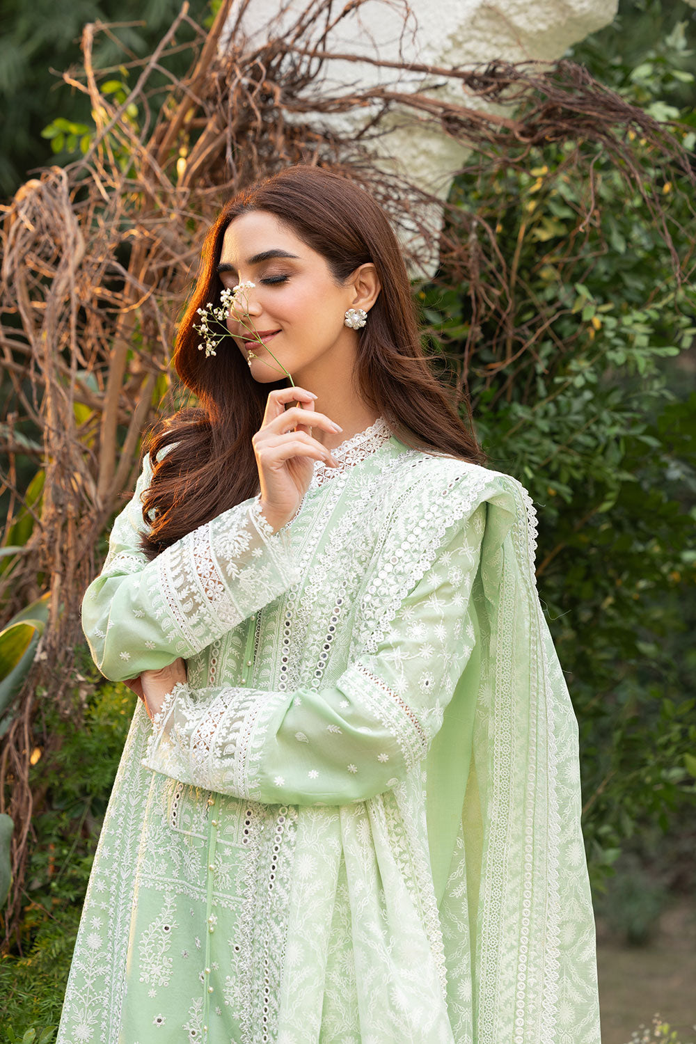 Sobia Nazir – L25-7B Style