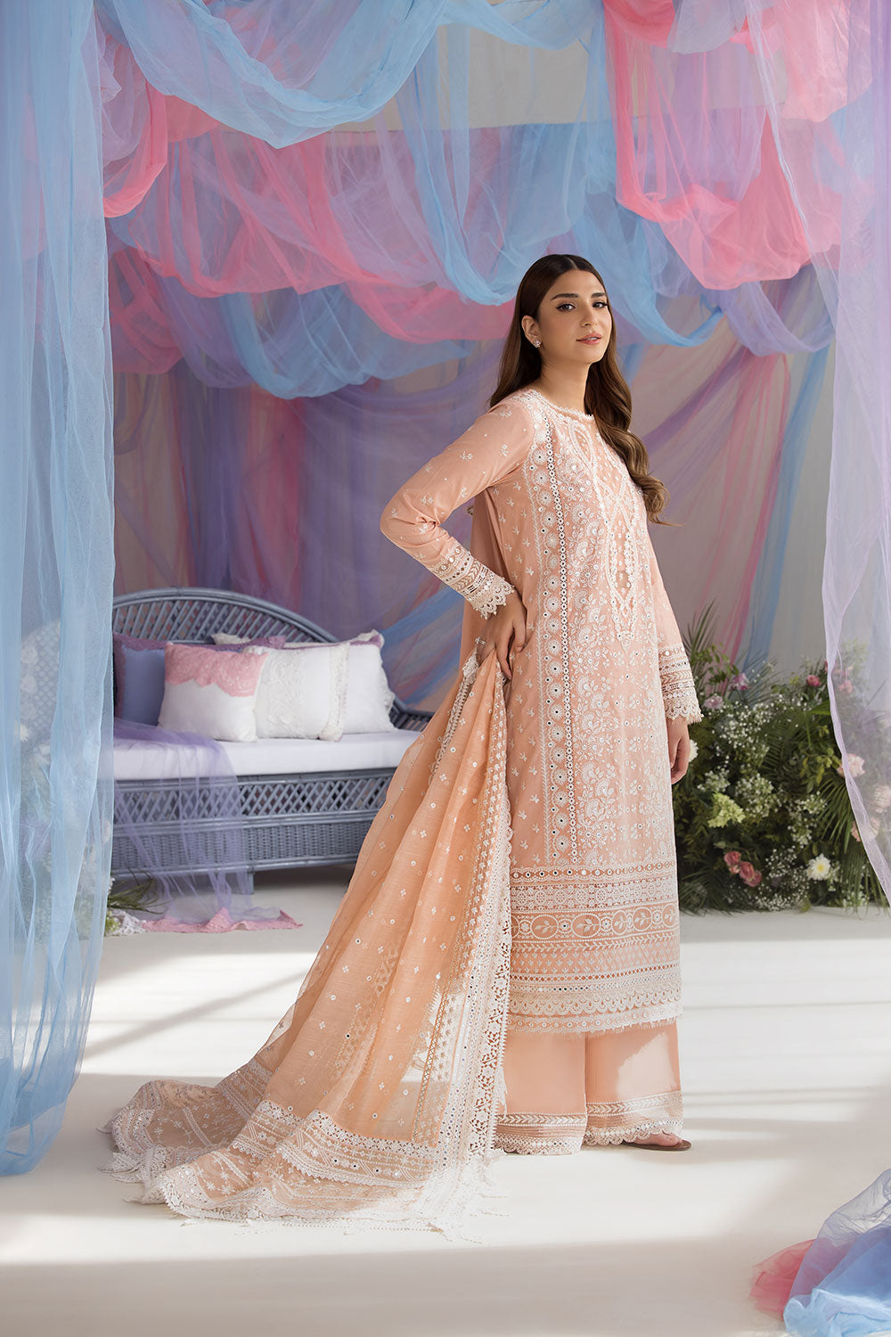 Design 9B Luxury Lawn 2025 Unstitched