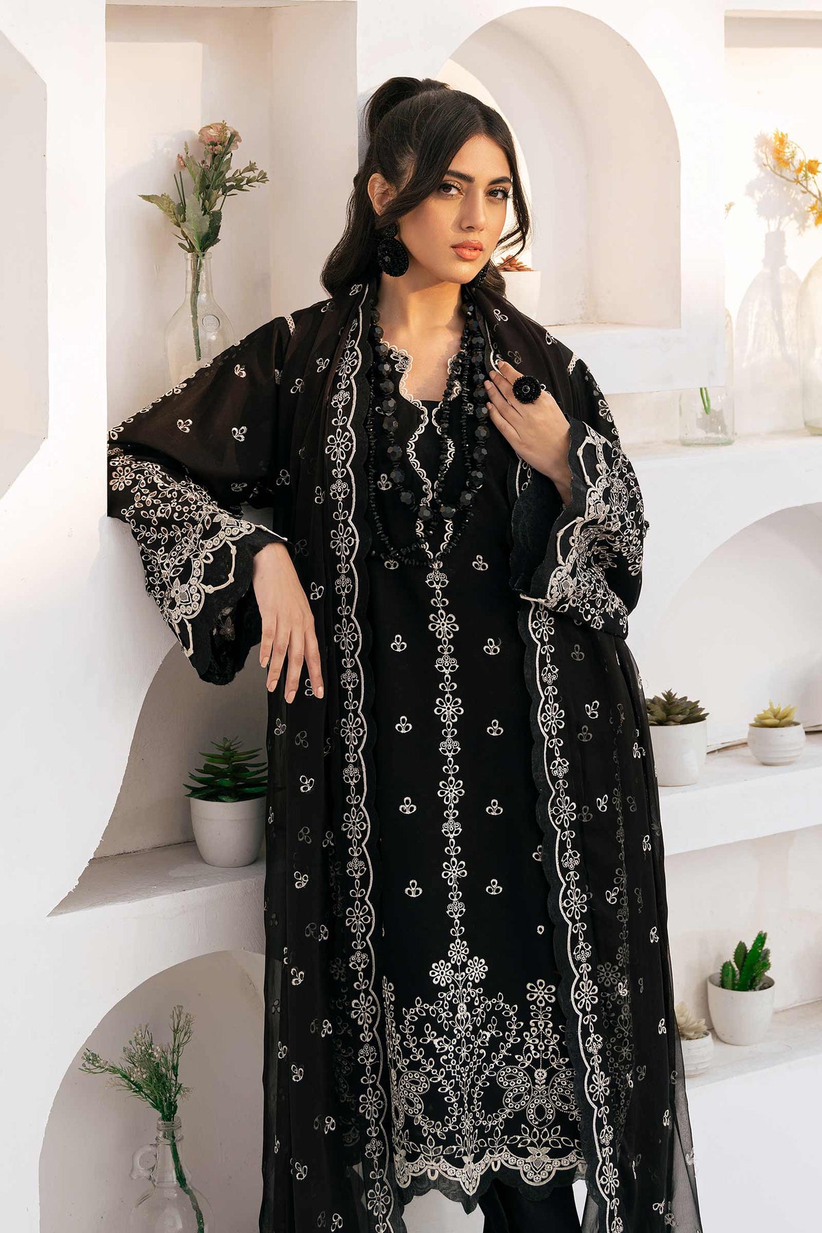 M.Luxe Unstitched | LF-610