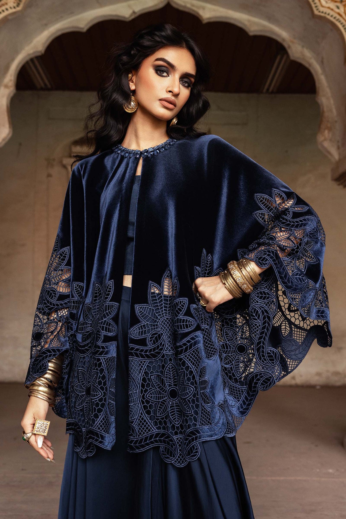 Embroidered Velvet Fabric (1Pc) | LF-CH25-04