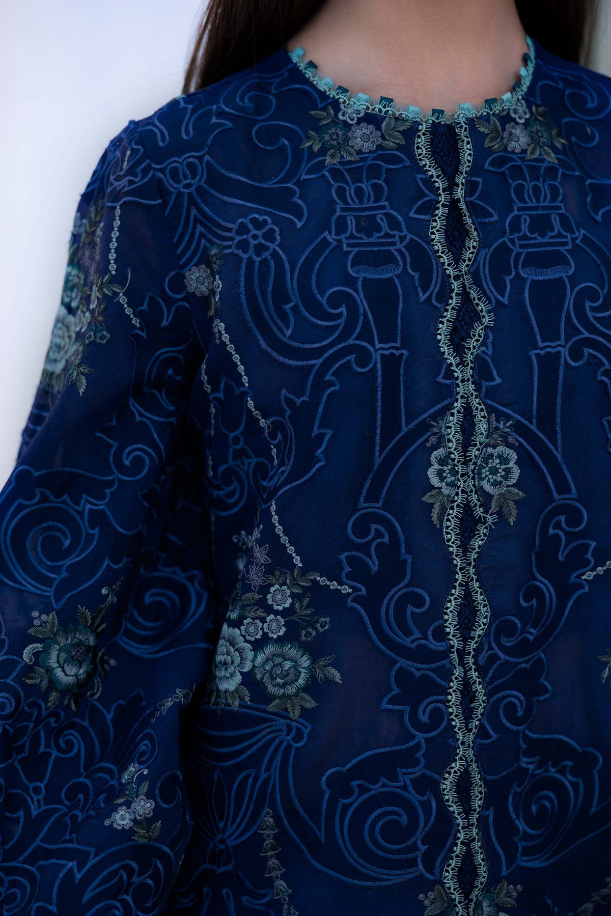 Embroidered Lawn Fabric (3Pcs)