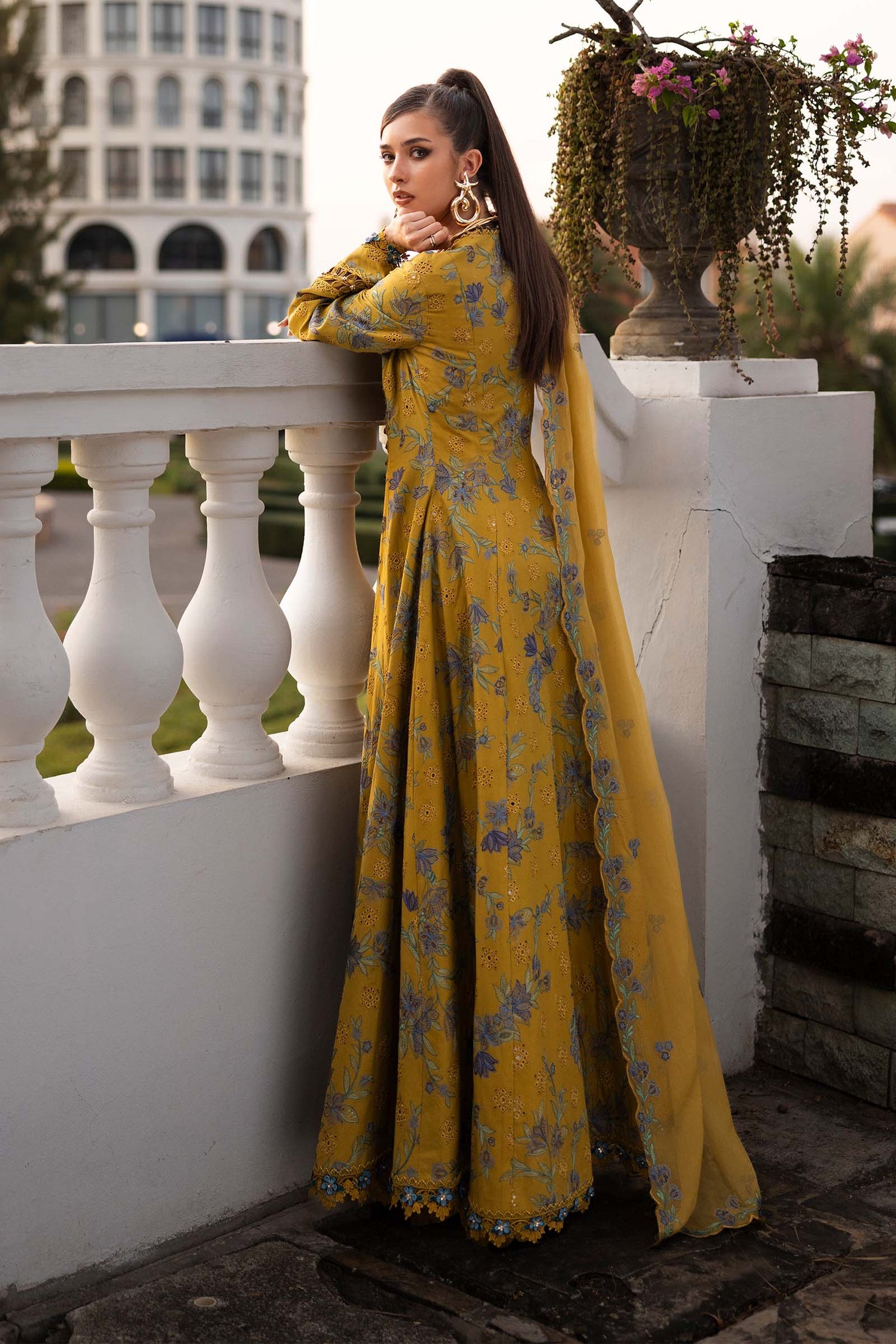 https://cdn.shopify.com/s/files/1/0620/8788/9062/files/LF1018MusturdBack_D.jpg?v=1769442672