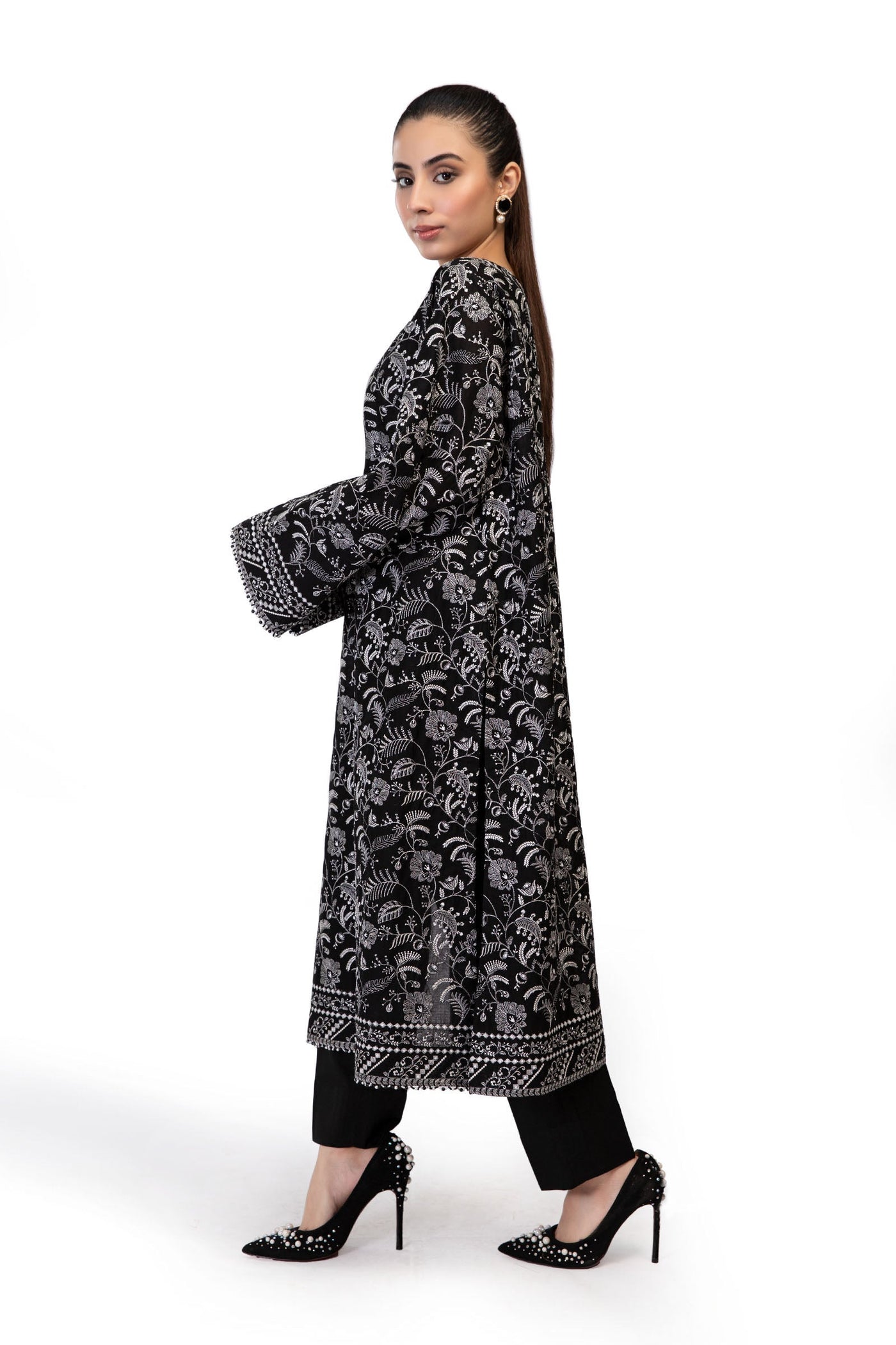 M.Luxe Fabrics Black Lf-406