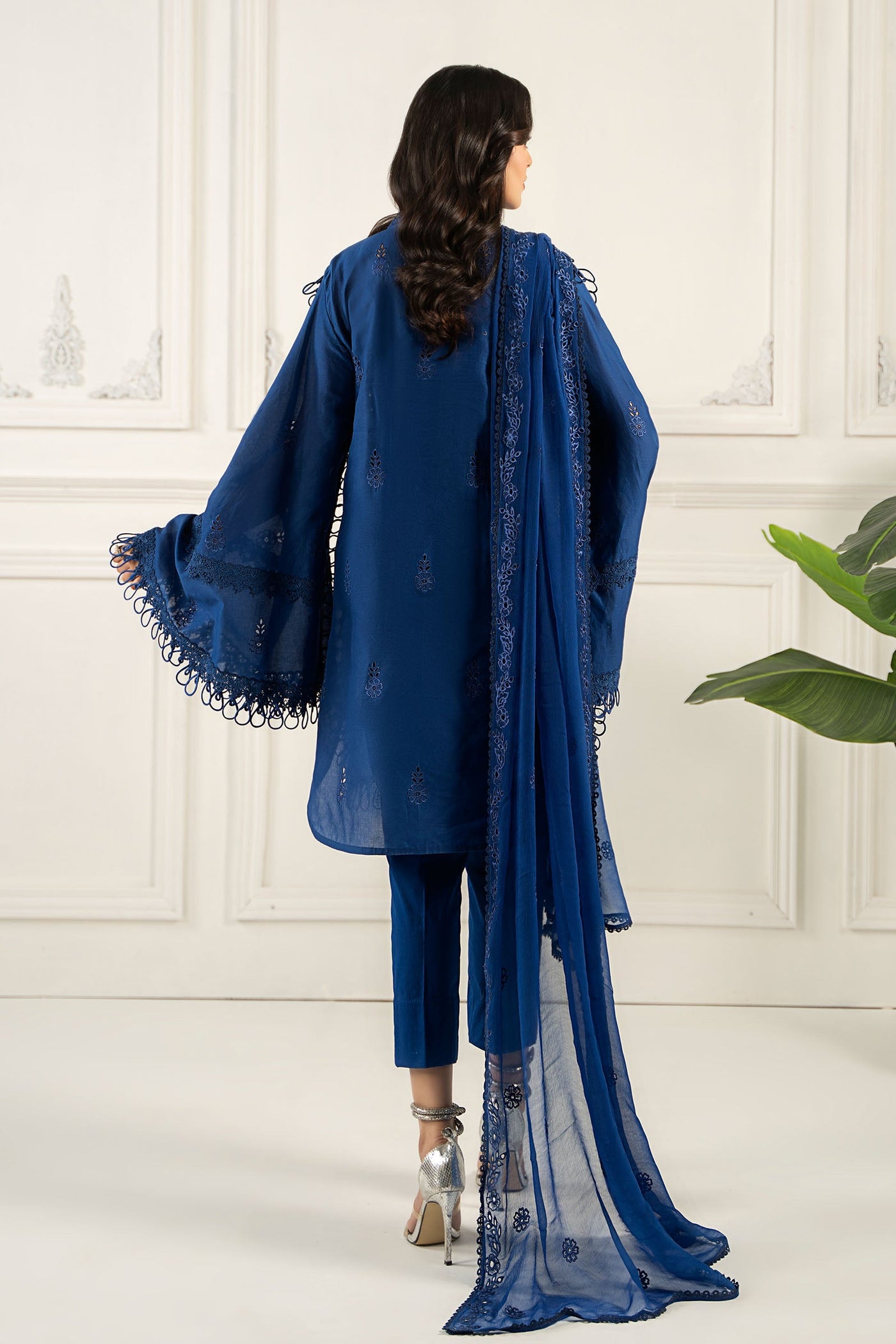 Embroidered Lawn Fabric (3Pcs) | Lf-803