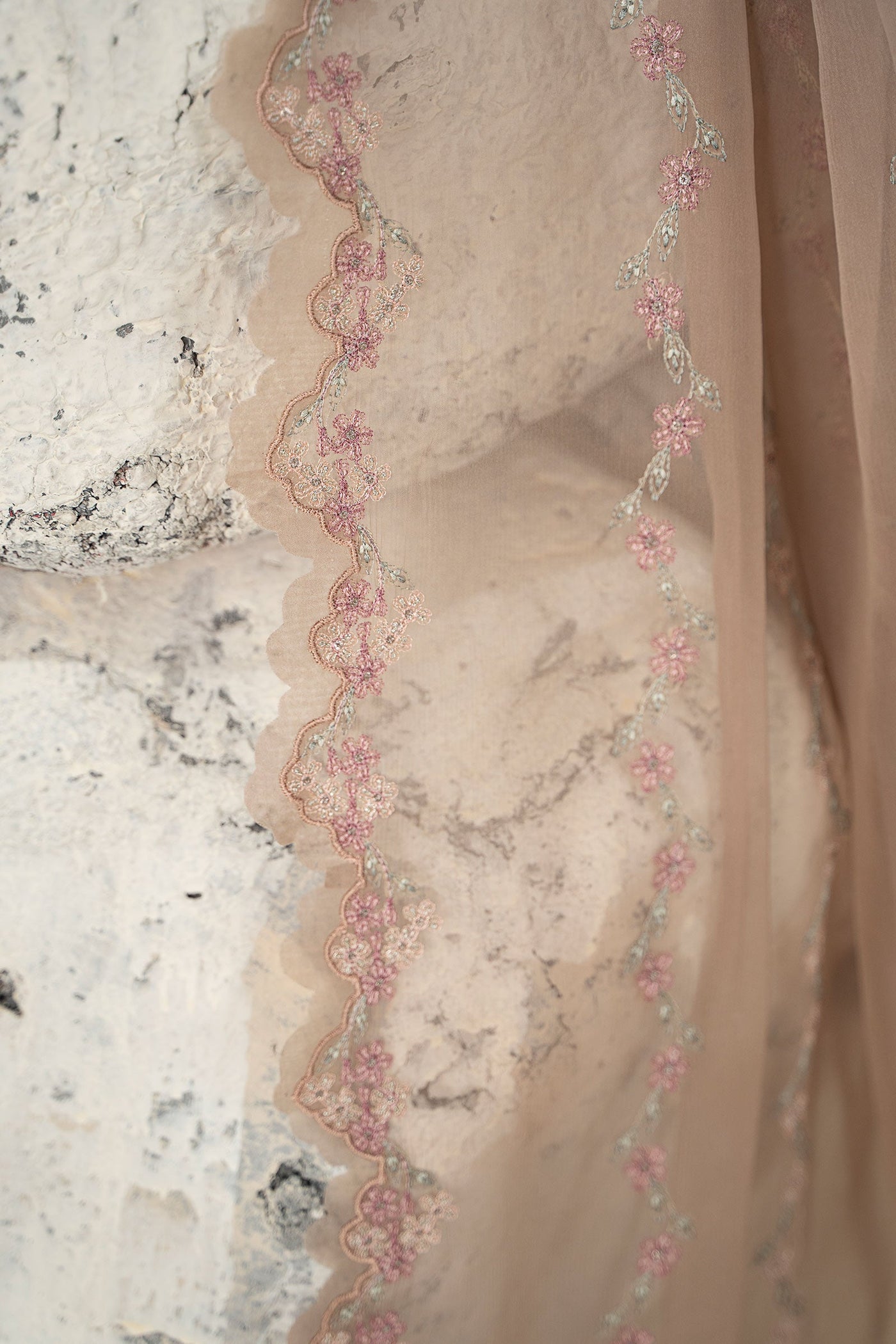 Embroidered Chiffon Fabric (2Pcs) | Lf-920