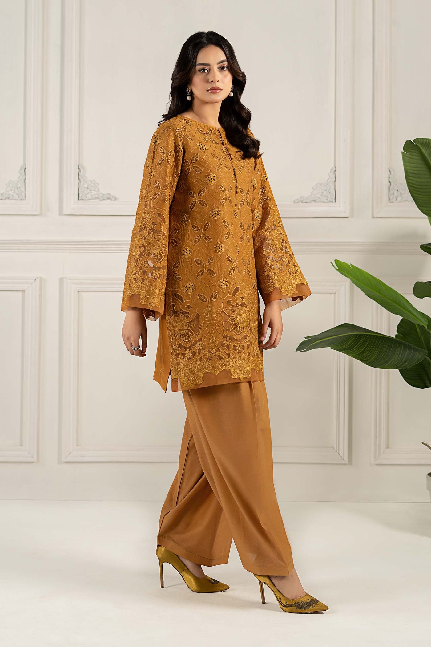 Embroidered Lawn Fabric (3Pcs) | Lf-806
