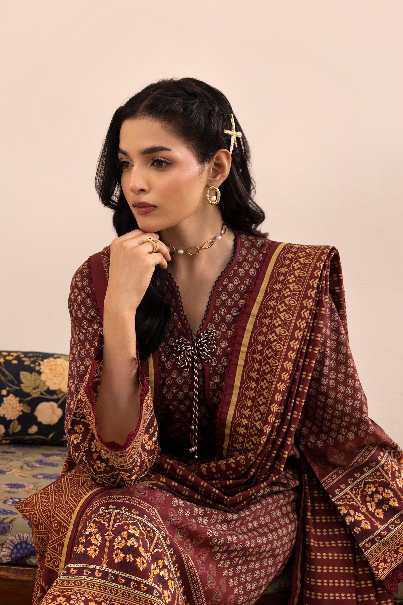 Unstitched 3 Piece Lawn Suit