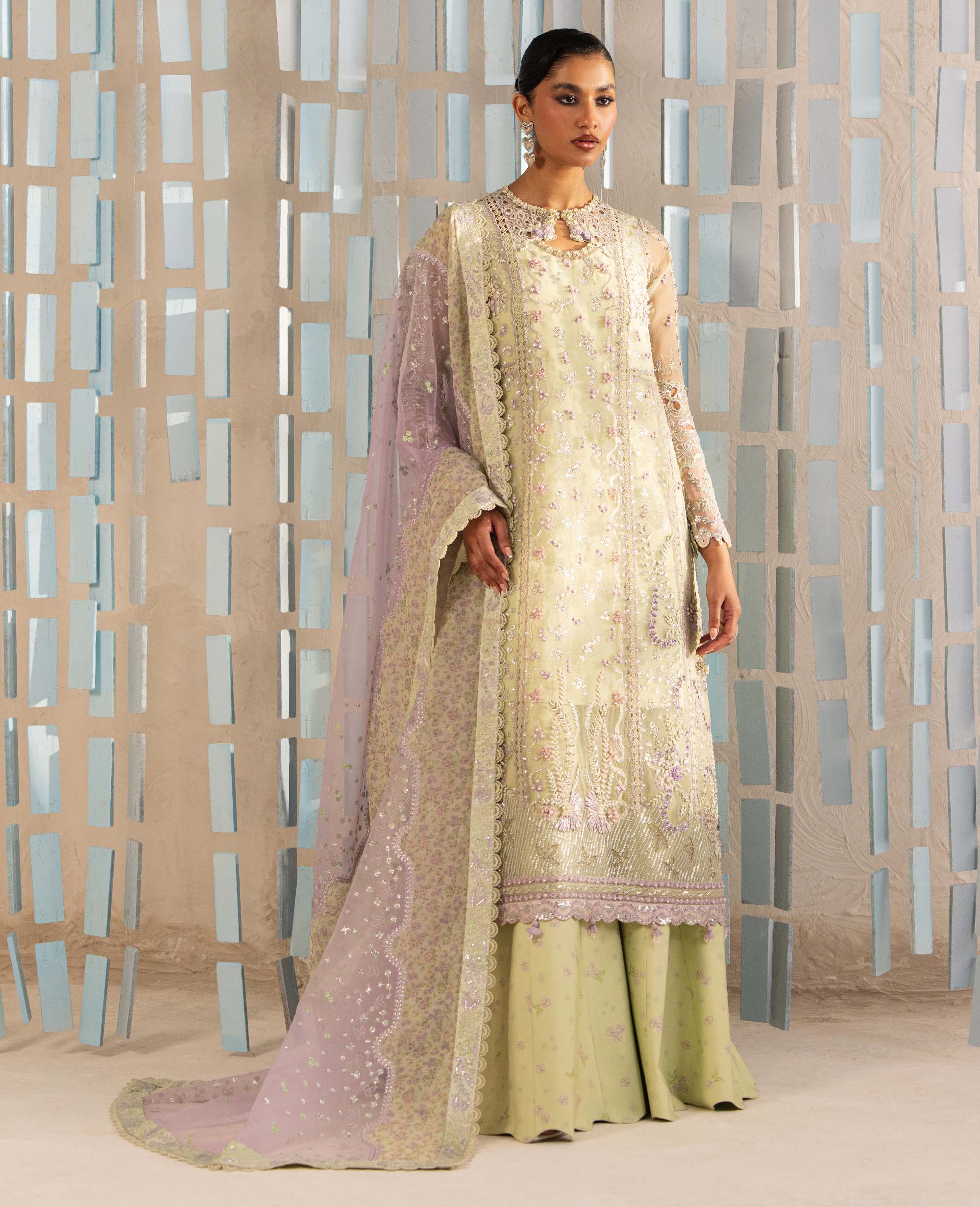 Fati Wedgewood Silver