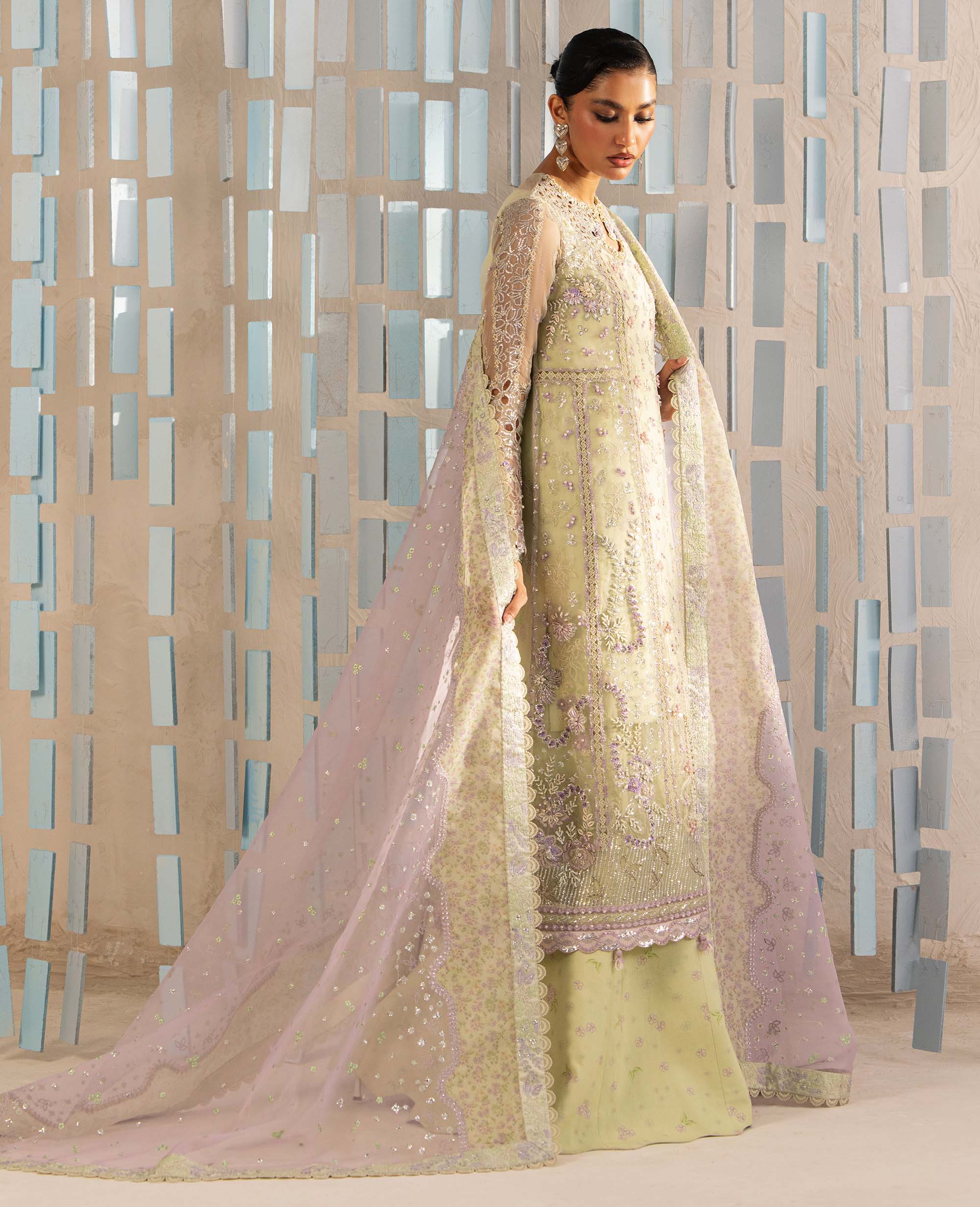 Fati Wedgewood Silver