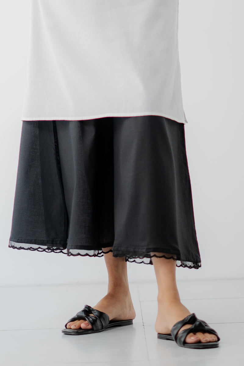https://cdn.shopify.com/s/files/1/0568/3308/1529/files/LW0289-BK0.jpg?v=1736854541