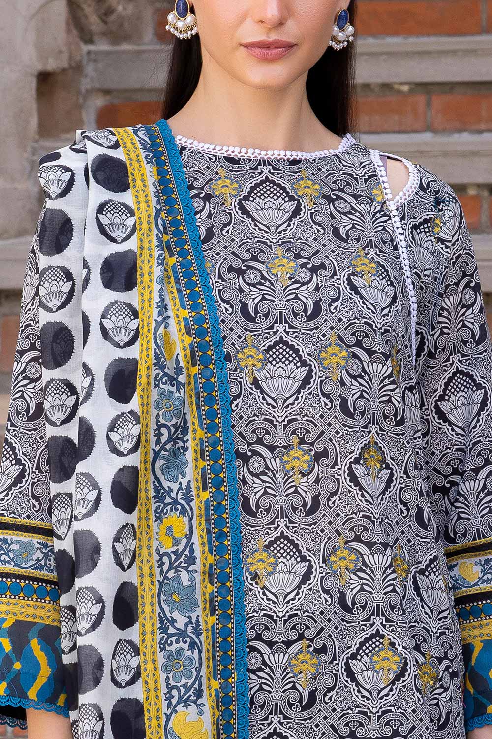 3 Piece Embroidered Printed Lawn Suit With Printed Sleeves