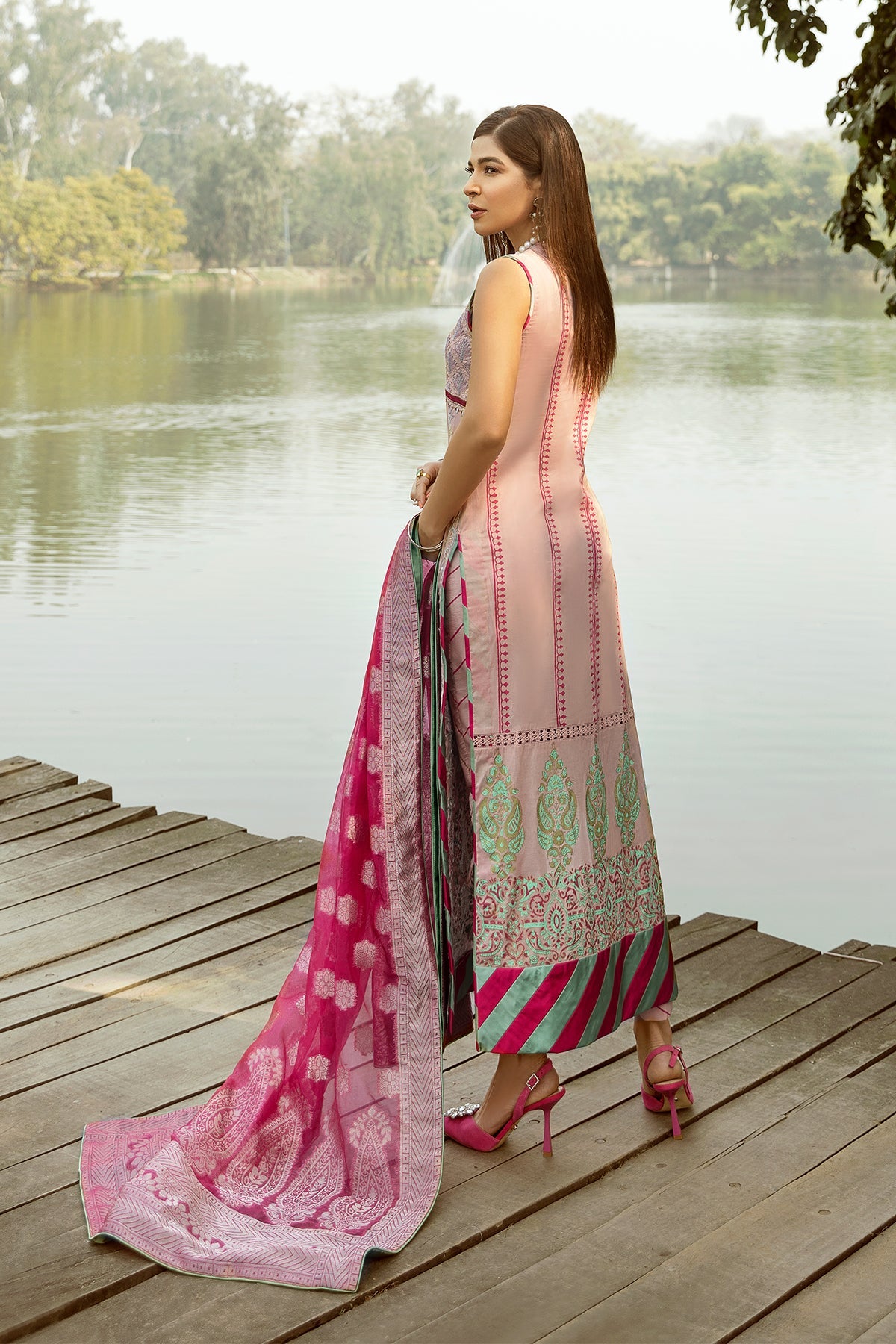 https://cdn.shopify.com/s/files/1/0533/2910/0998/products/Lawn2021ProductImages_0032_1O9A0433_8537a4d5-9776-4a11-bd95-e3b01829026e.jpg?v=1614847039