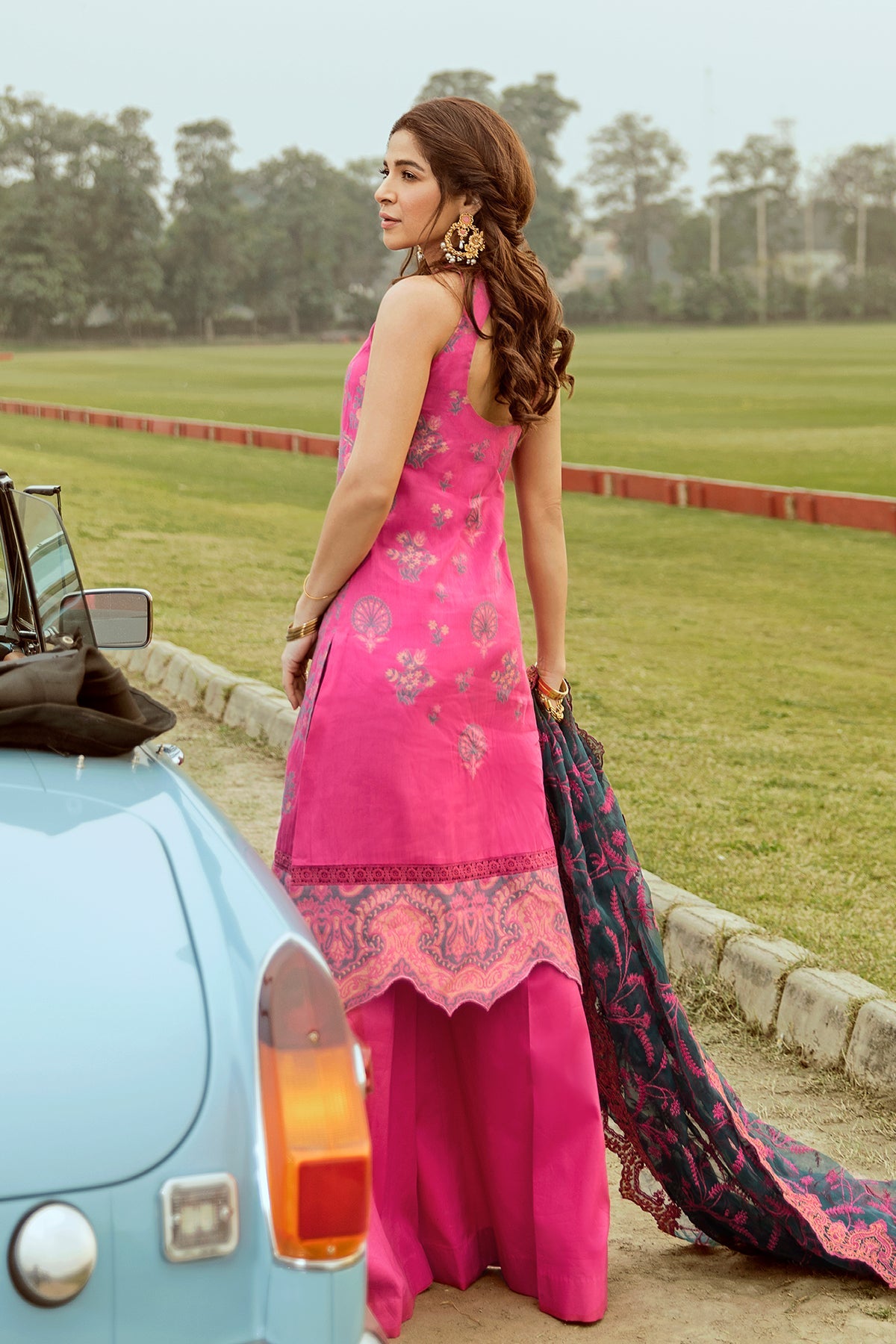 https://cdn.shopify.com/s/files/1/0533/2910/0998/products/Lawn2021ProductImages_0037_1O9A0222_7cf62122-7a70-40e6-a395-794a4e1cf268.jpg?v=1614847956
