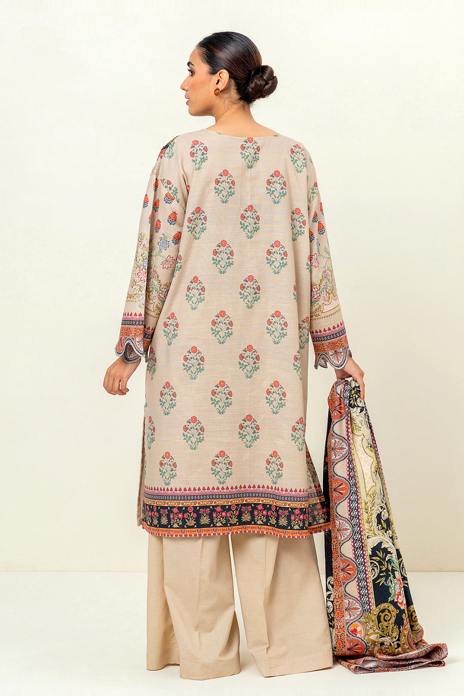 2 Piece Embroidered Khaddar Suit-Elegant Ivory (Unstitched)