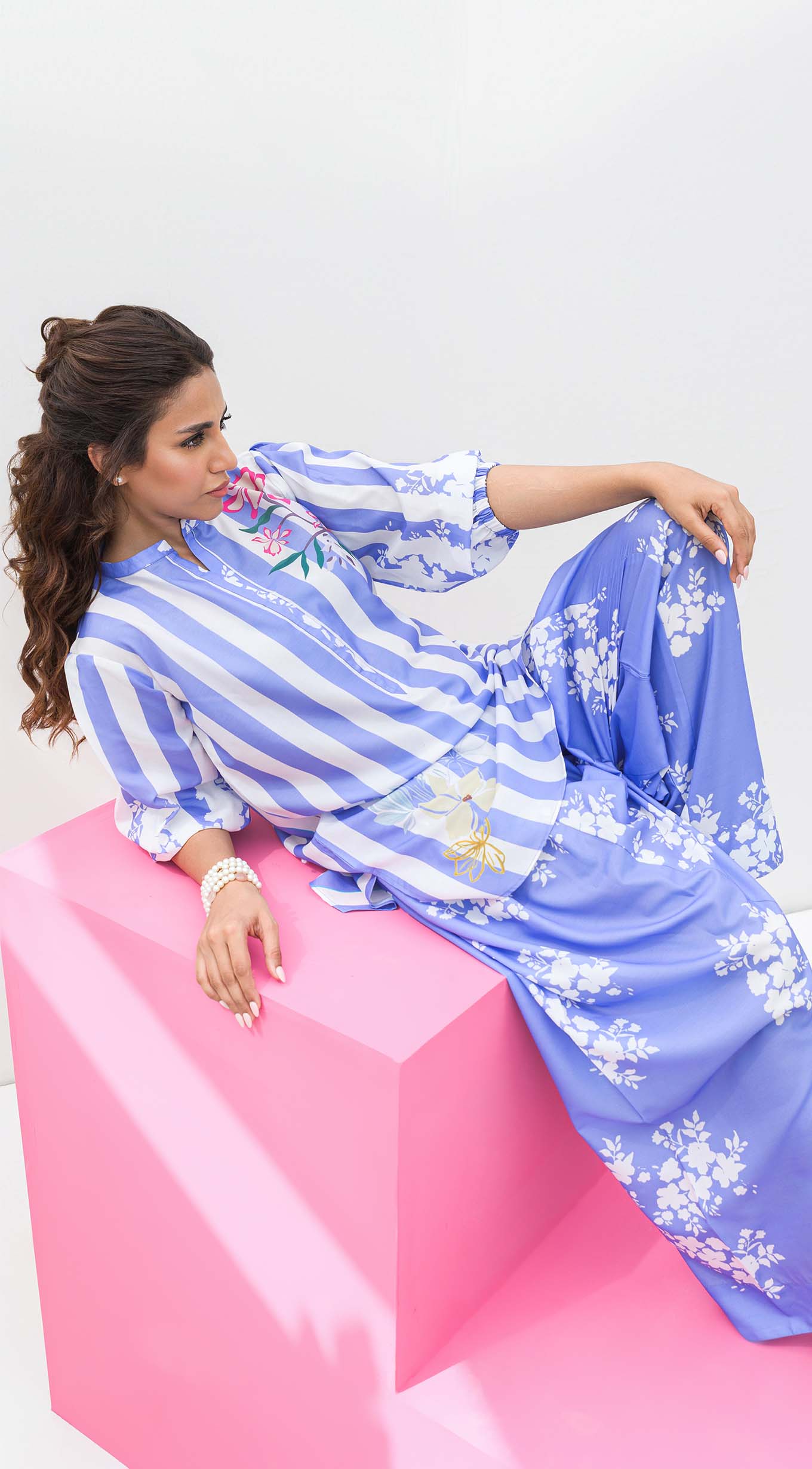 https://cdn.shopify.com/s/files/1/0654/4313/5706/files/Layer1_113e9098-e01e-40da-868b-013fed7f0f3c.jpg?v=1757421126