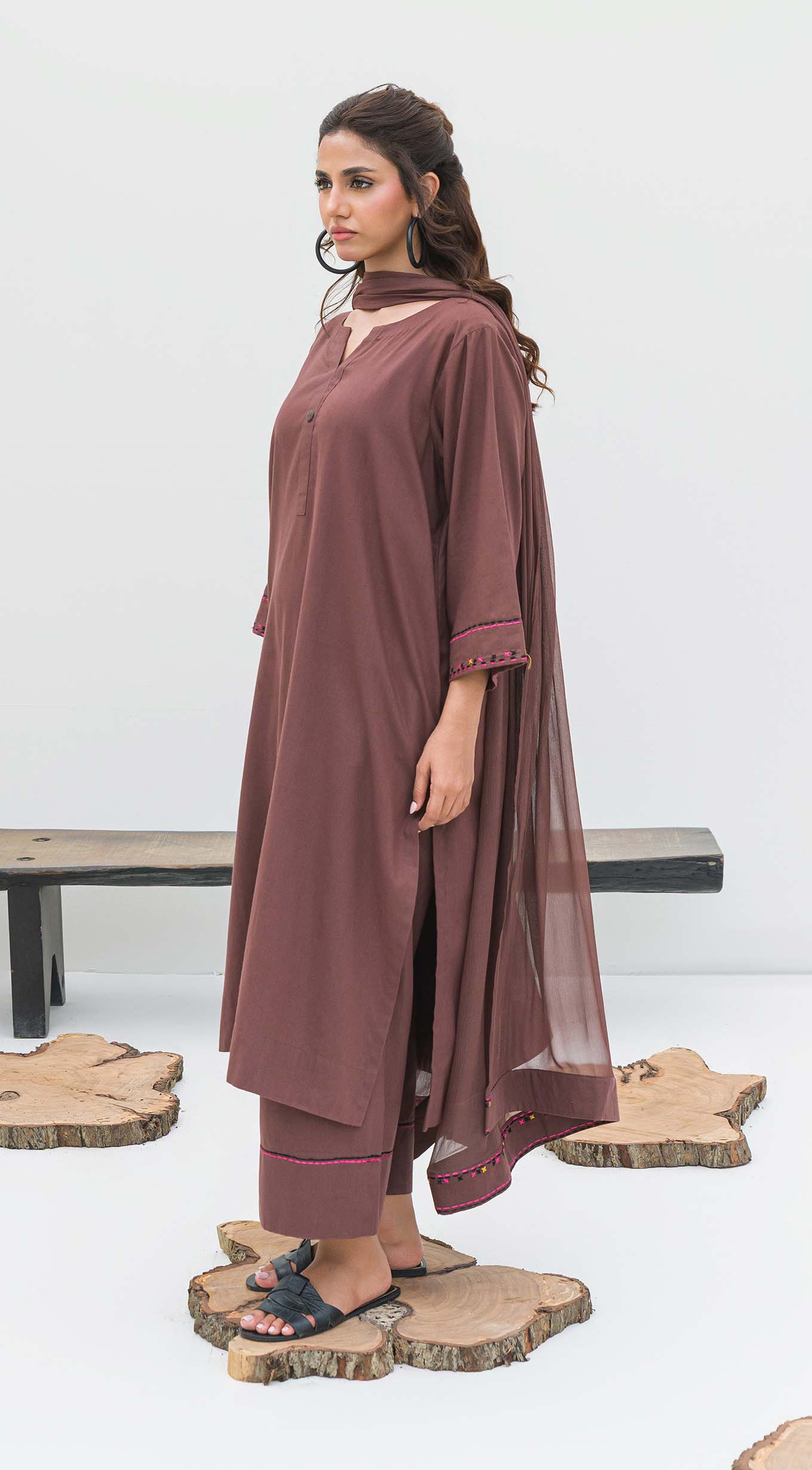 https://cdn.shopify.com/s/files/1/0654/4313/5706/files/Layer26_87d70260-a5b0-4172-a495-9c2bc5e1de04.jpg?v=1757421542