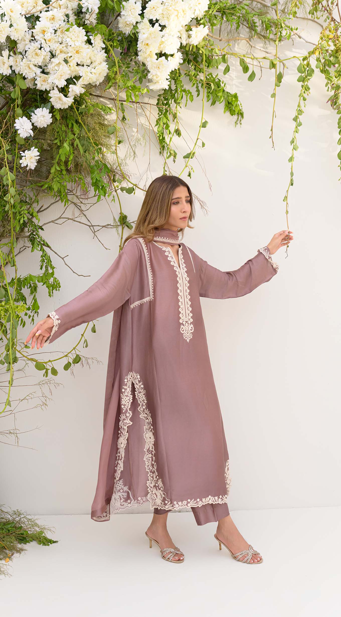 https://cdn.shopify.com/s/files/1/0654/4313/5706/files/Layer38_4771846b-1c5d-4e31-b6c9-cfbeaa6b97df.jpg?v=1746856716