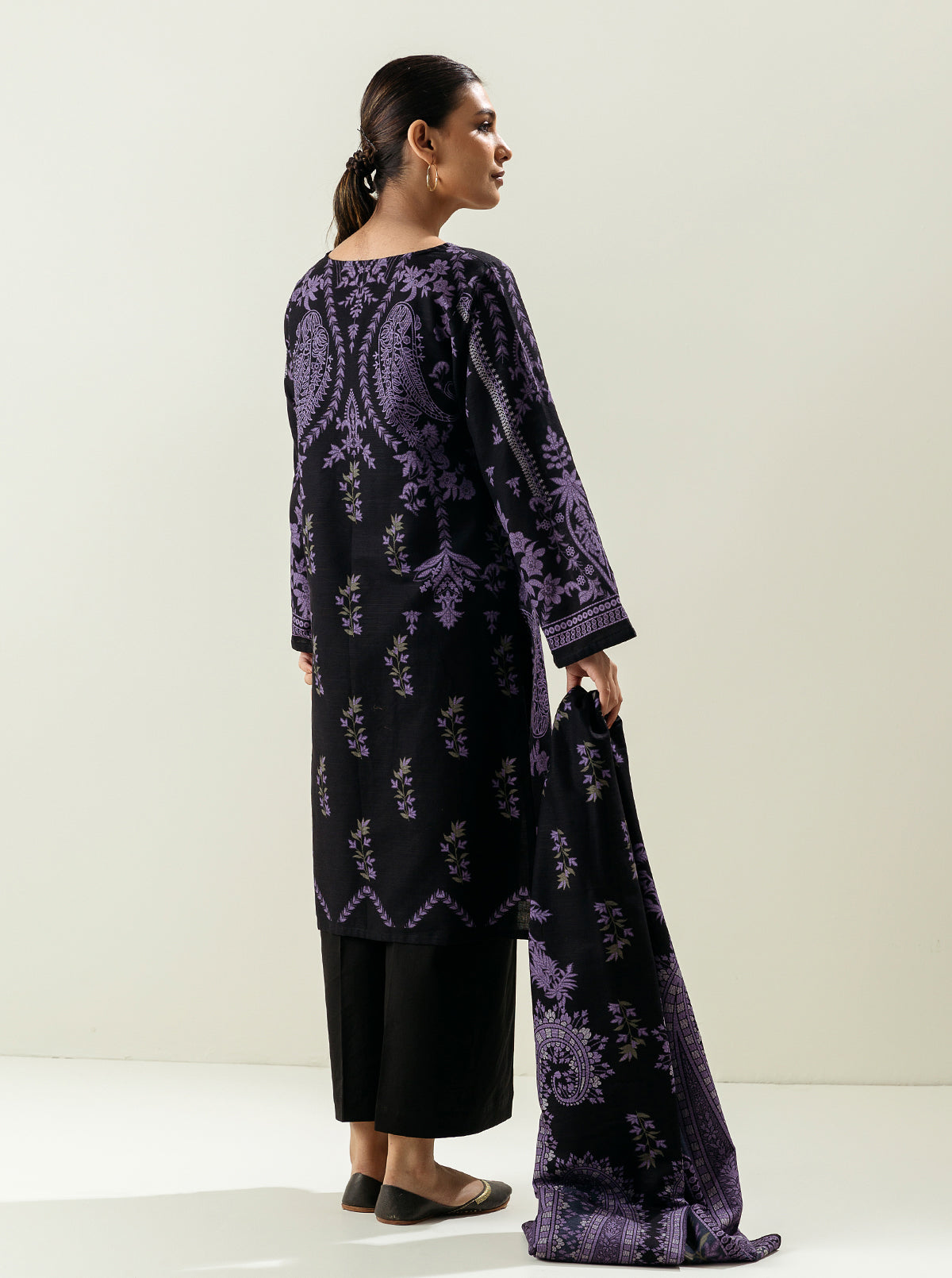2 Piece - Printed Khaddar Suit - Olde World