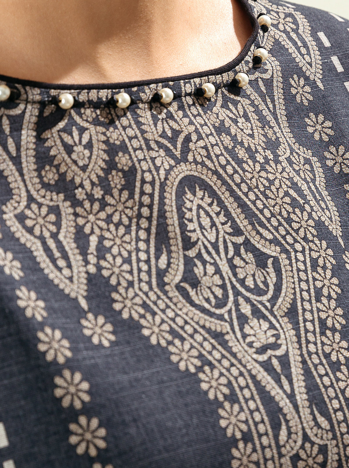 3 Piece - Printed Khaddar Suit - Keystone Gray