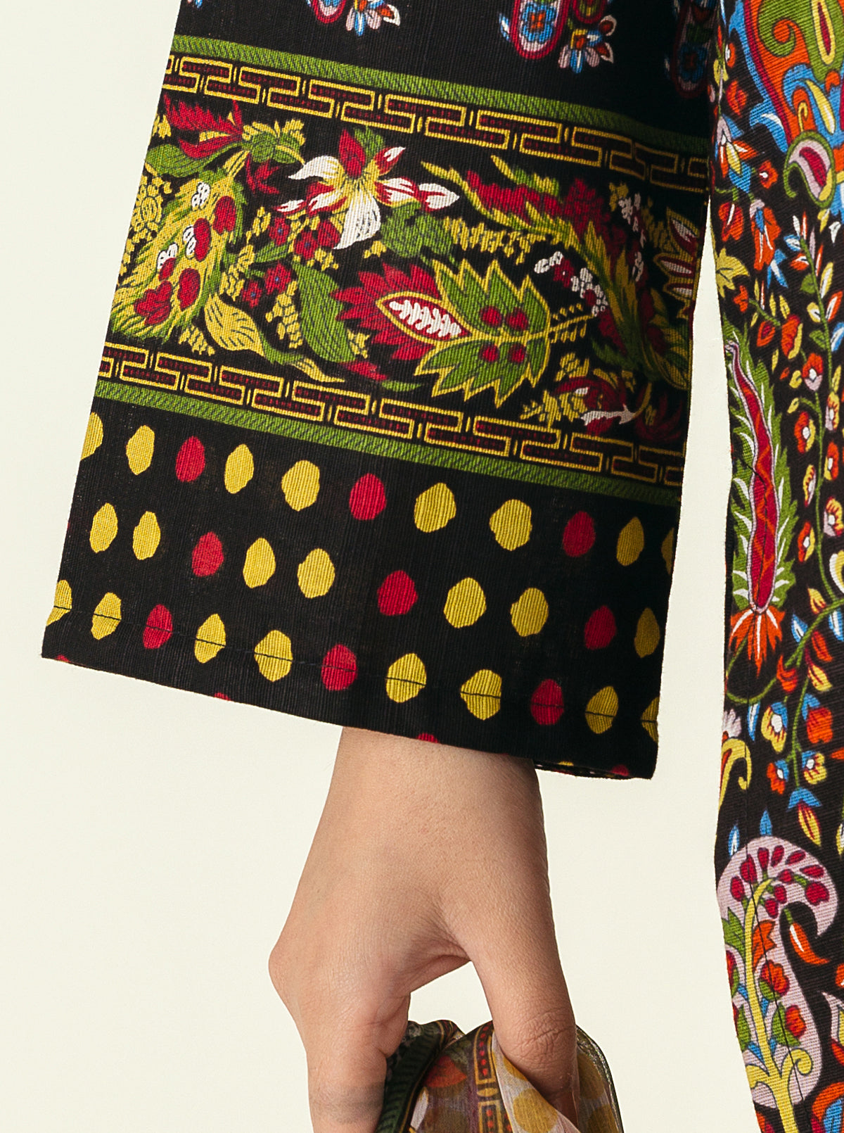 3 Piece - Printed Khaddar Suit - Dahlia
