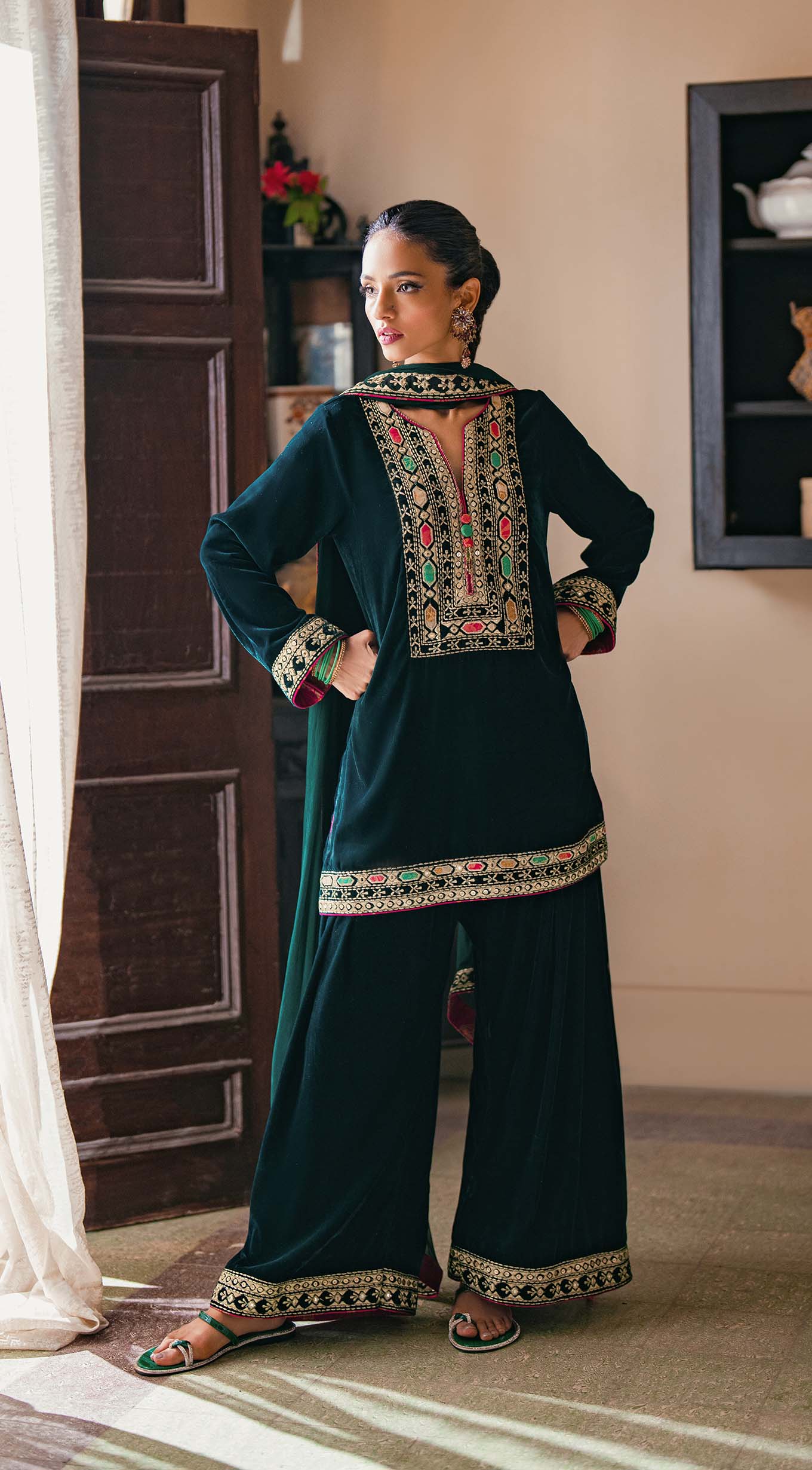 https://cdn.shopify.com/s/files/1/0654/4313/5706/files/Layer9_5d4f81d2-a9c9-49a2-b771-c0cc50eda51e.jpg?v=1729513986
