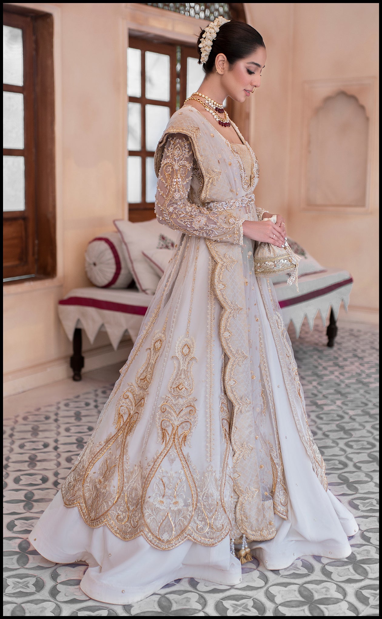 https://cdn.shopify.com/s/files/1/0560/5431/7229/products/Link123.jpg?v=1666705313