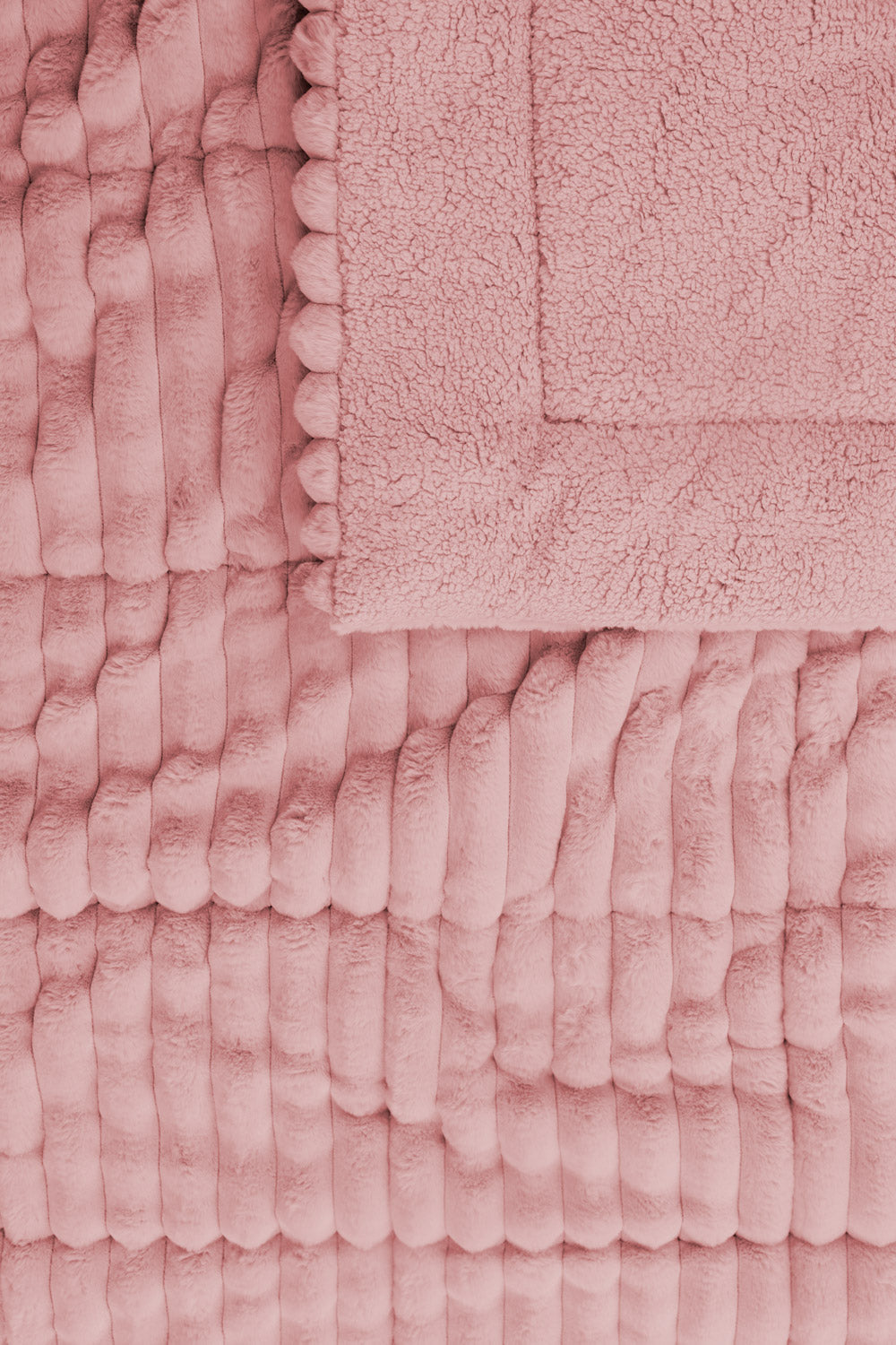 Lotus Fleece Comforter