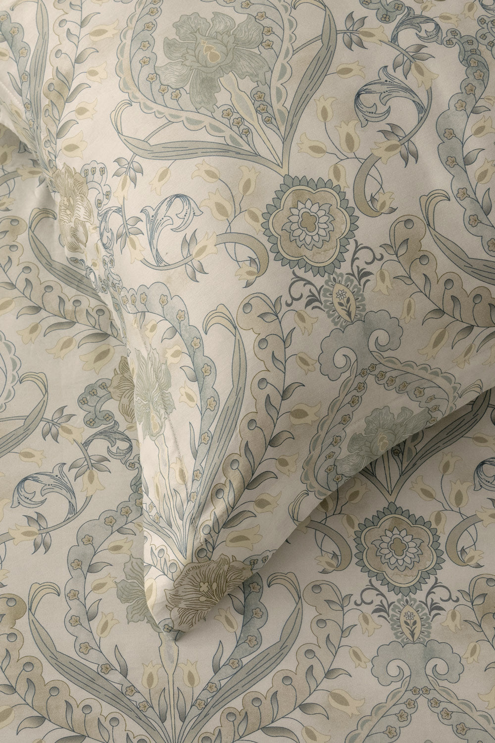 Lumiere Damask Bed Sheet Set
