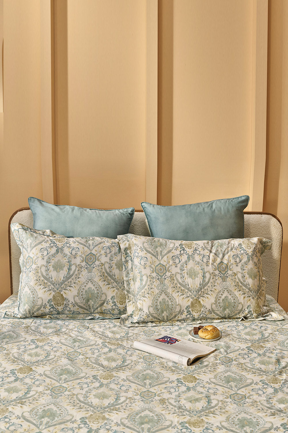 Lumiere Damask Bed Sheet Set