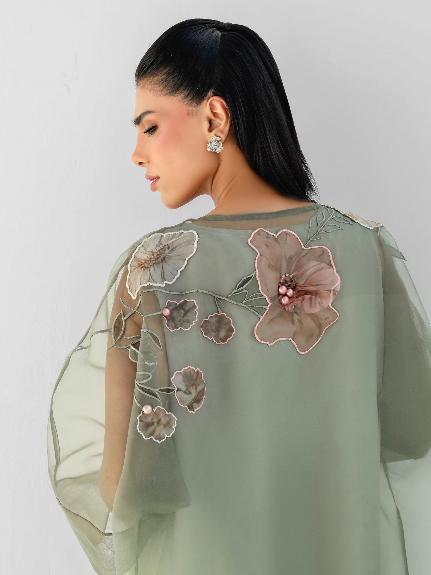 https://i0.wp.com/iqa.design/wp-content/uploads/2026/02/Lya-4.jpg?fit=1920%2C2560&ssl=1