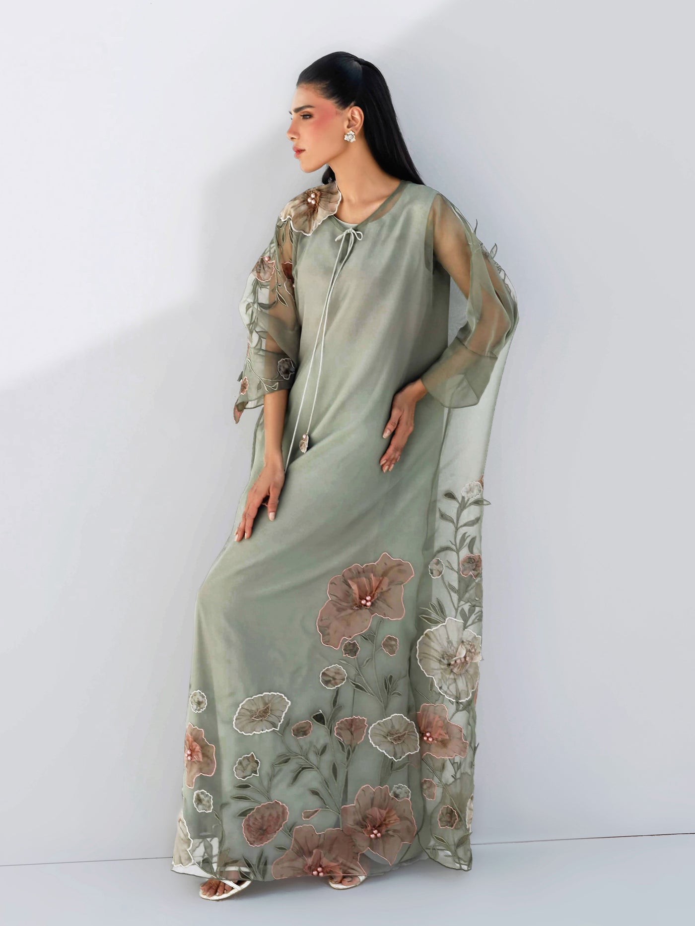 https://i0.wp.com/iqa.design/wp-content/uploads/2026/02/Lya-5.jpg?fit=1920%2C2560&ssl=1