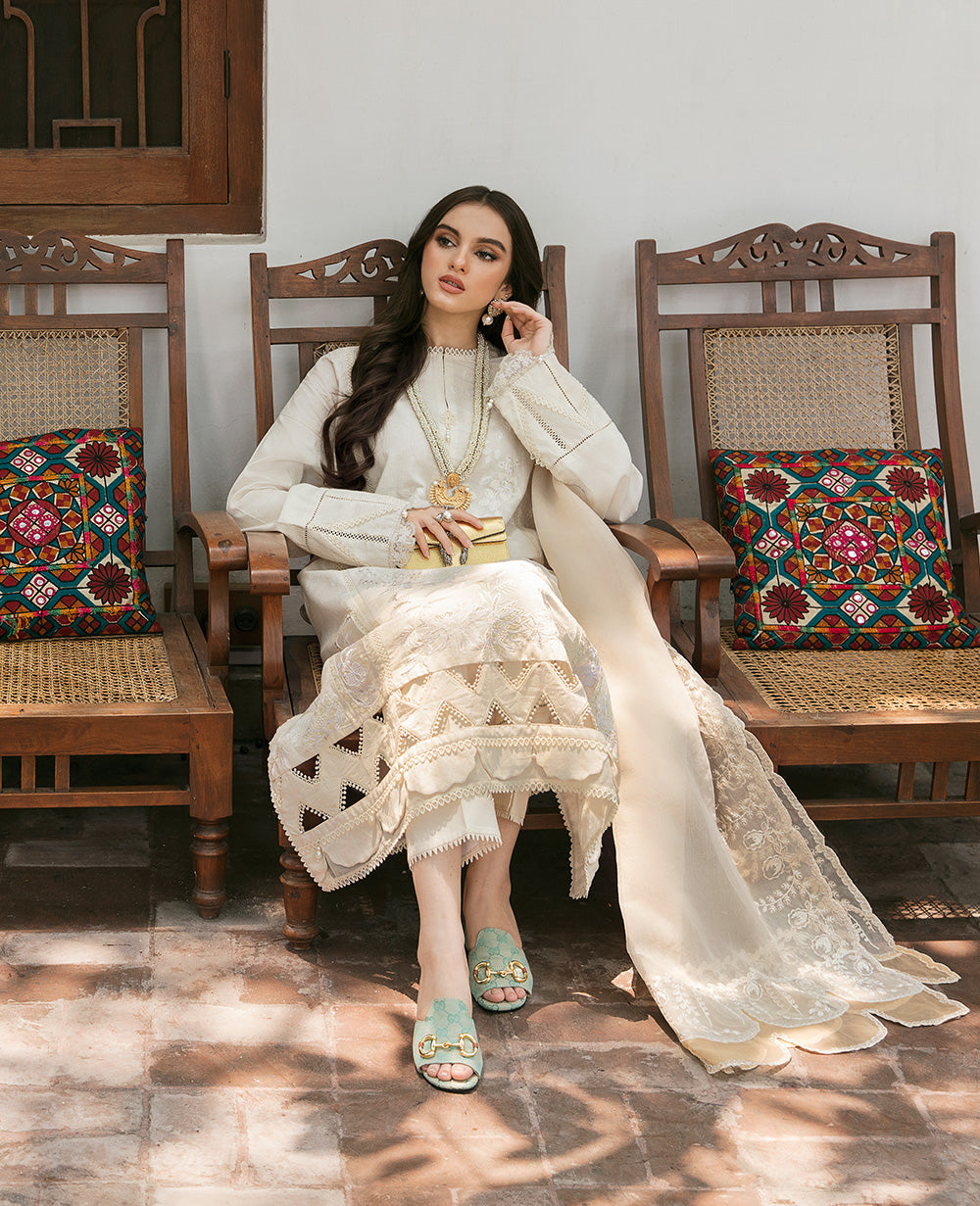 Republic Womenswear