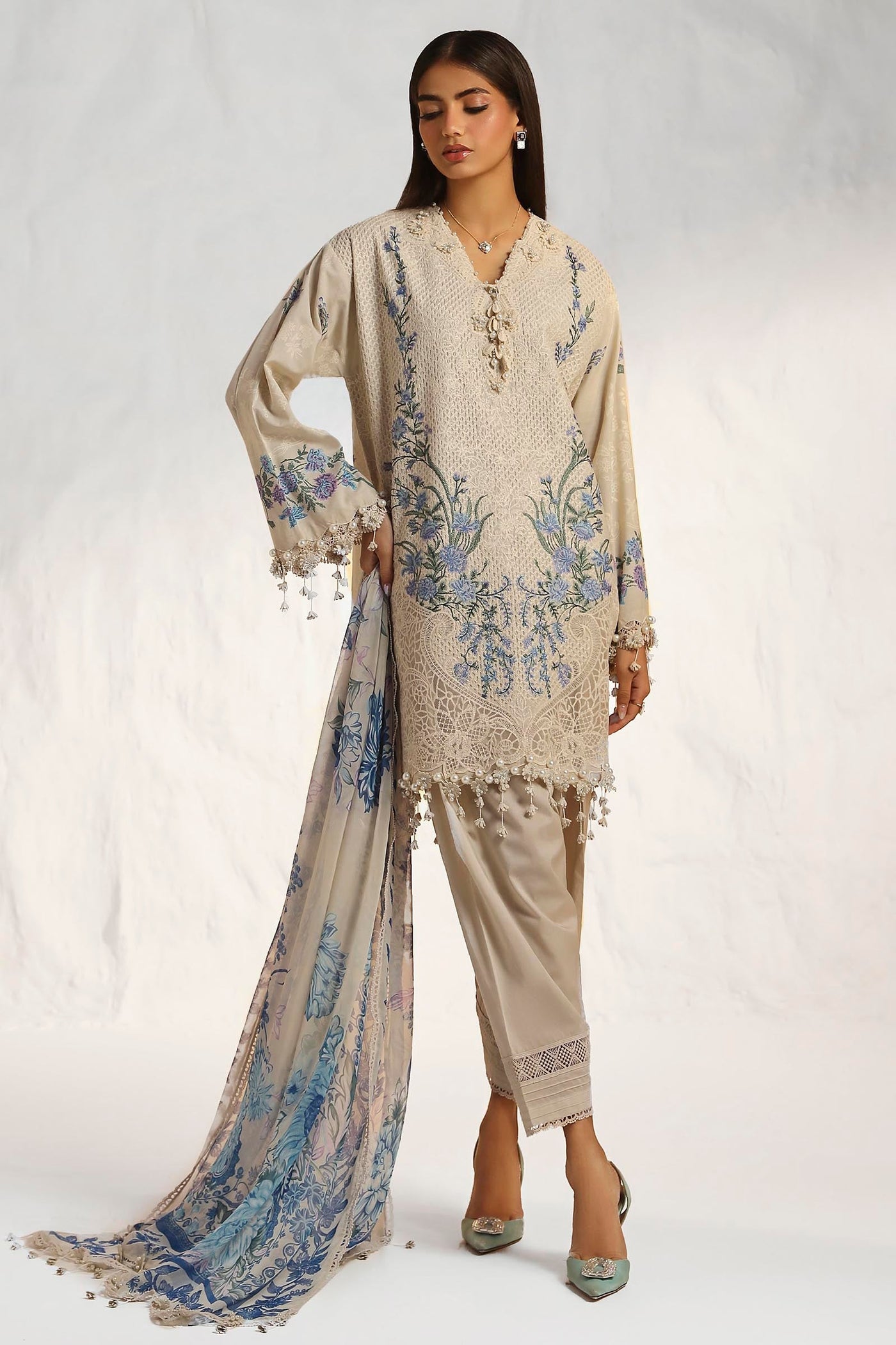 Unstitched 3 Piece Lawn Suit